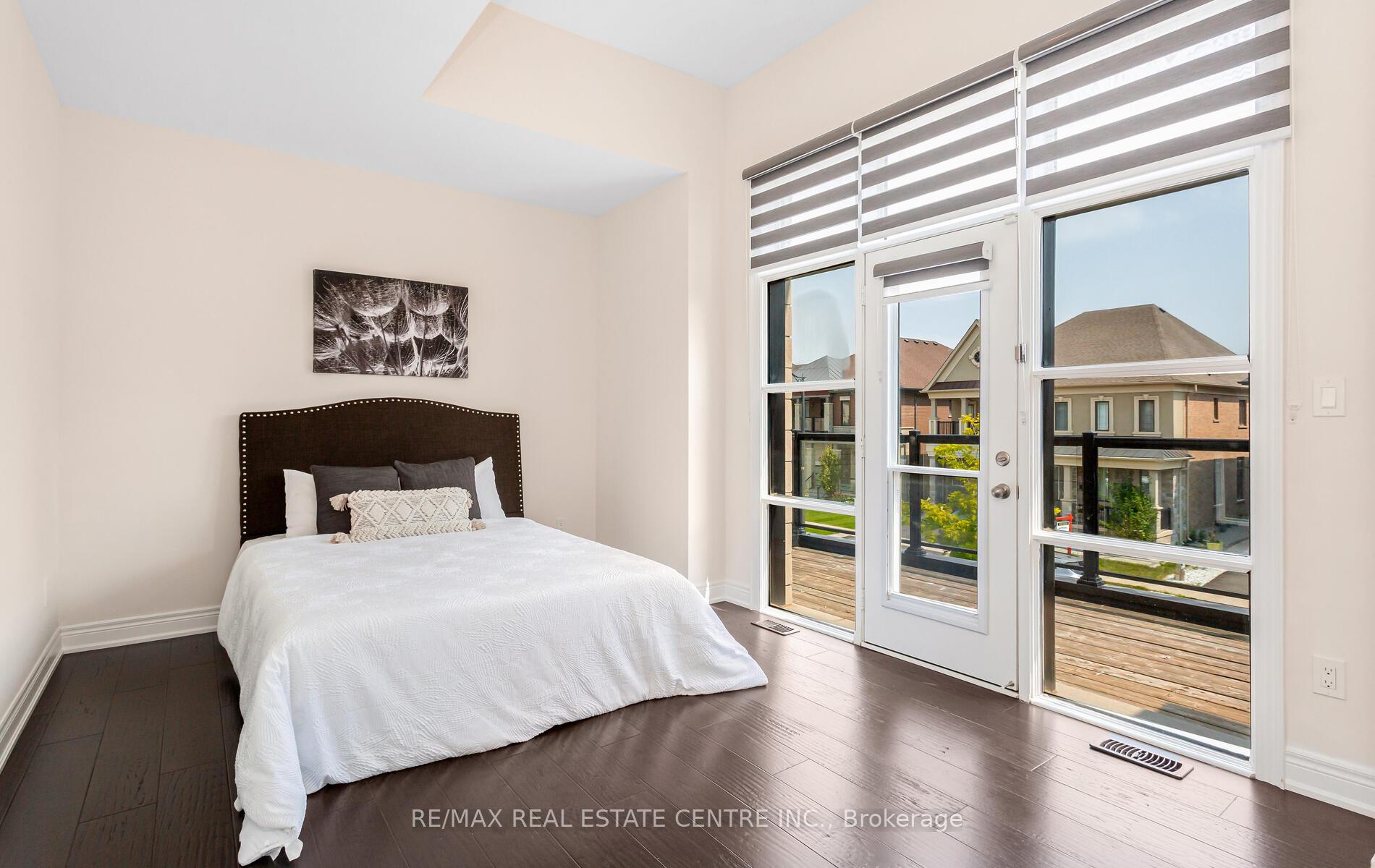 Photo 29 of 9 Rolling Acres Drive, Brampton, Credit Valley — HOMEH