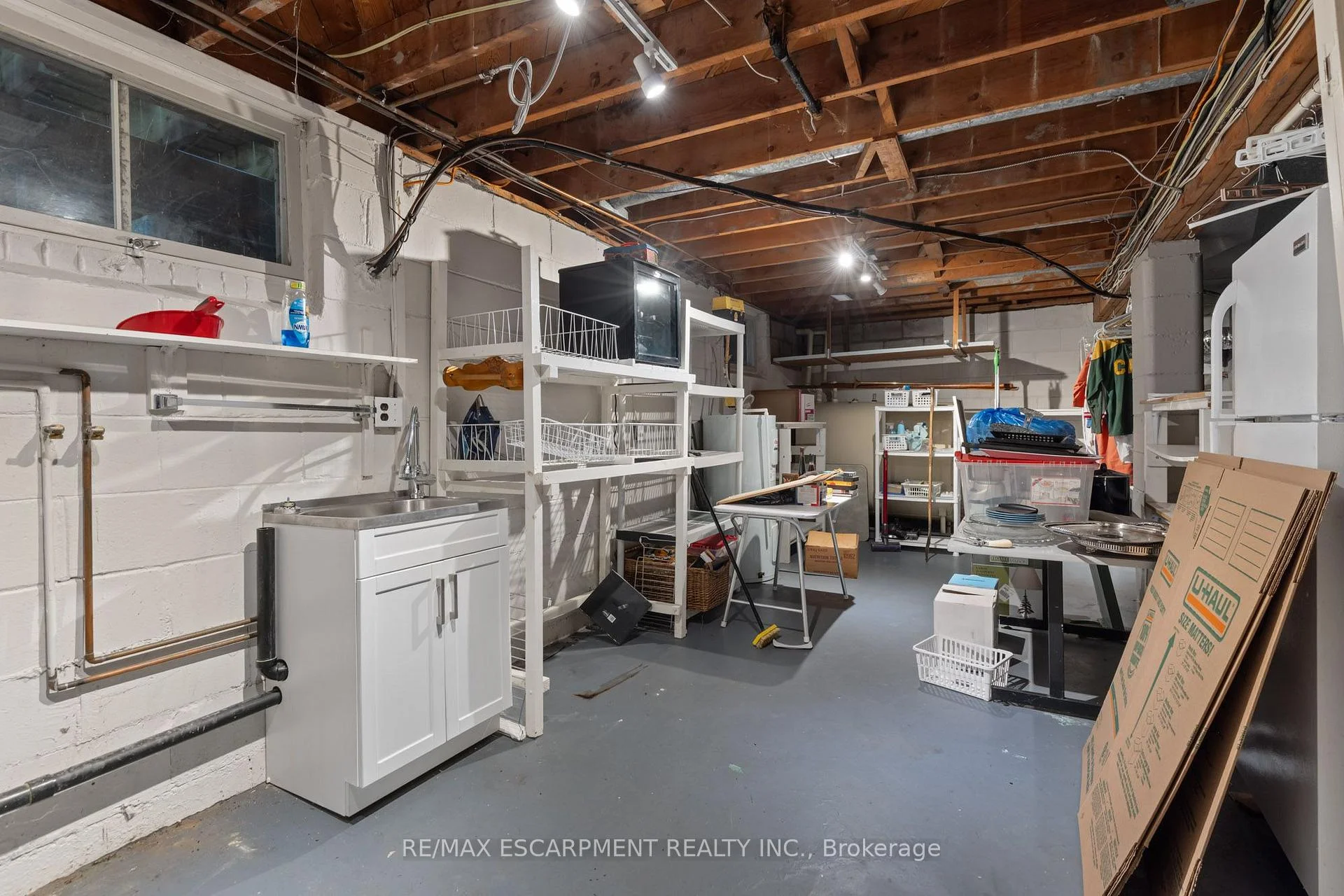Photo 38 of 401 Cairncroft Road, Oakville, Morrison — HOMEH