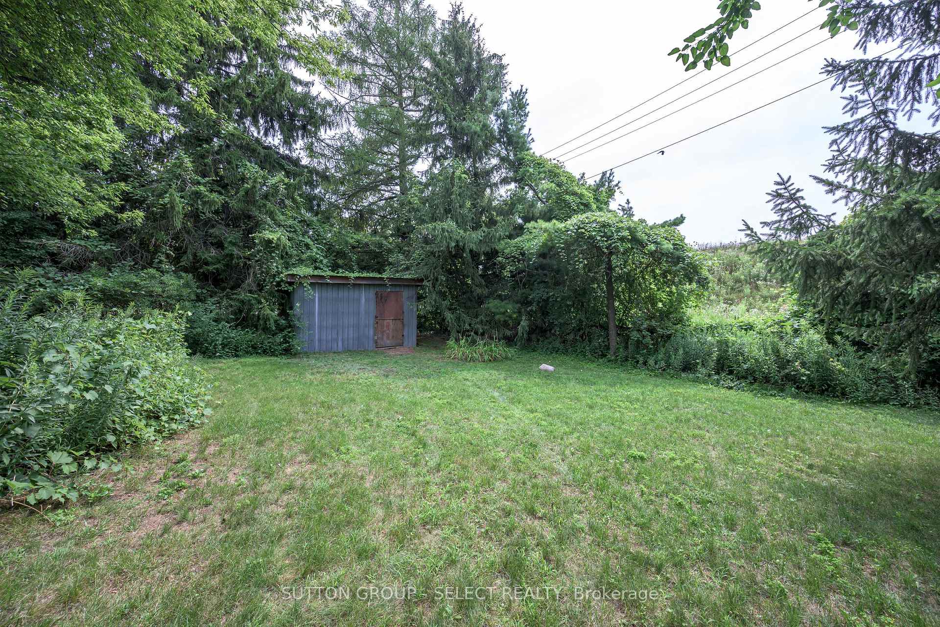 Photo 8 of 850 Commissioners Road W, London, South J — HOMEH