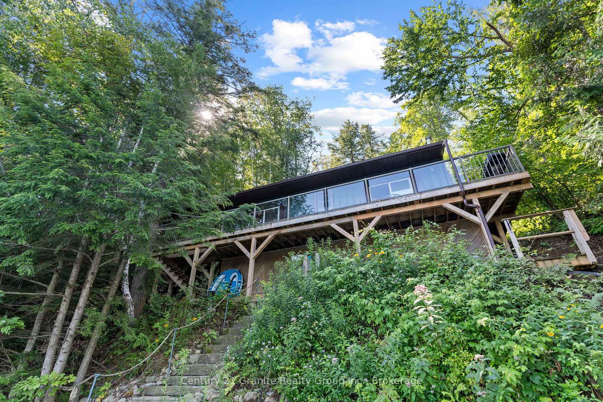 Photo 4 of 1411 Tock Lane, Algonquin Highlands, McClintock — HOMEH