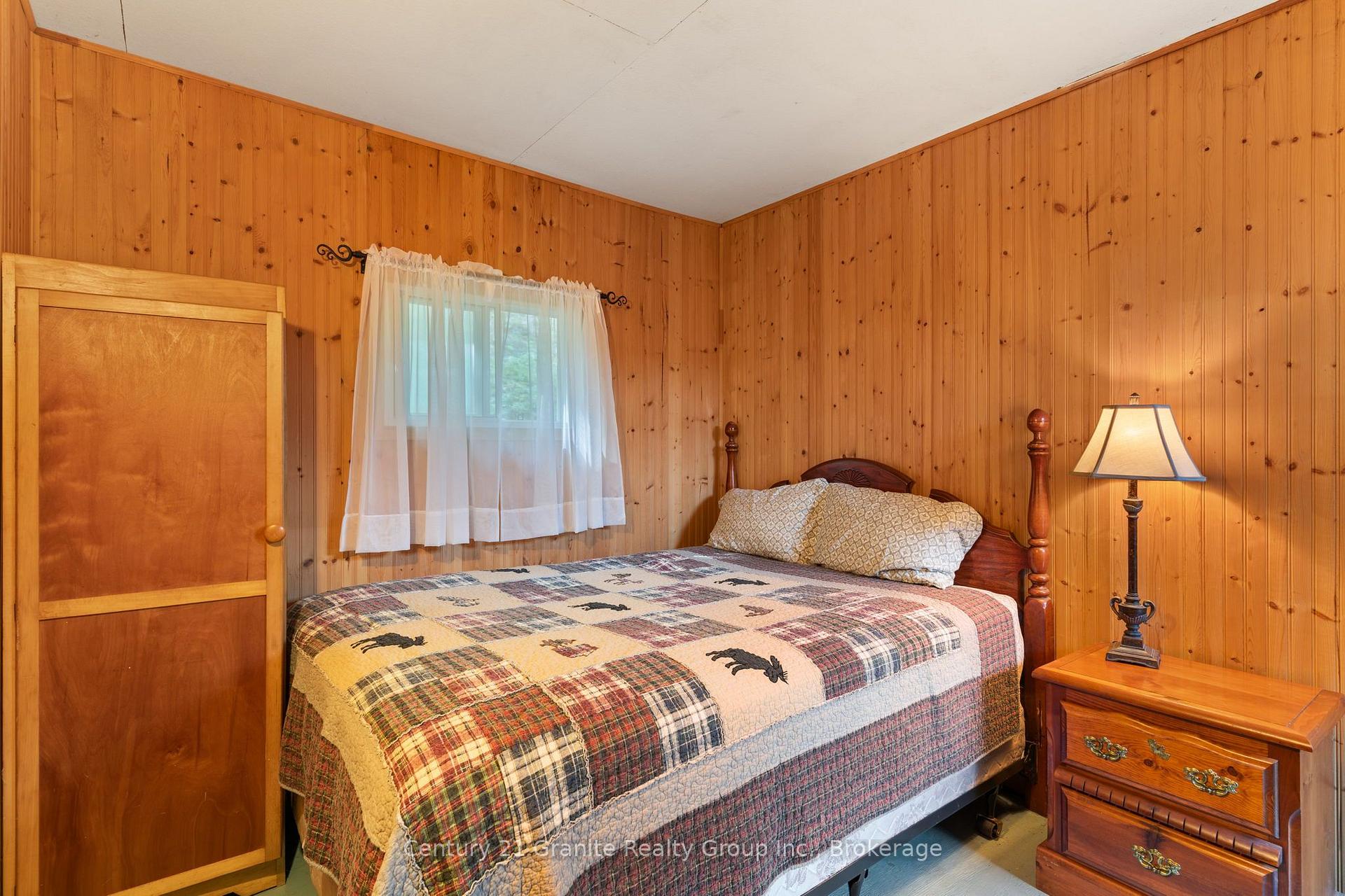 Photo 16 of 1411 Tock Lane, Algonquin Highlands, McClintock — HOMEH