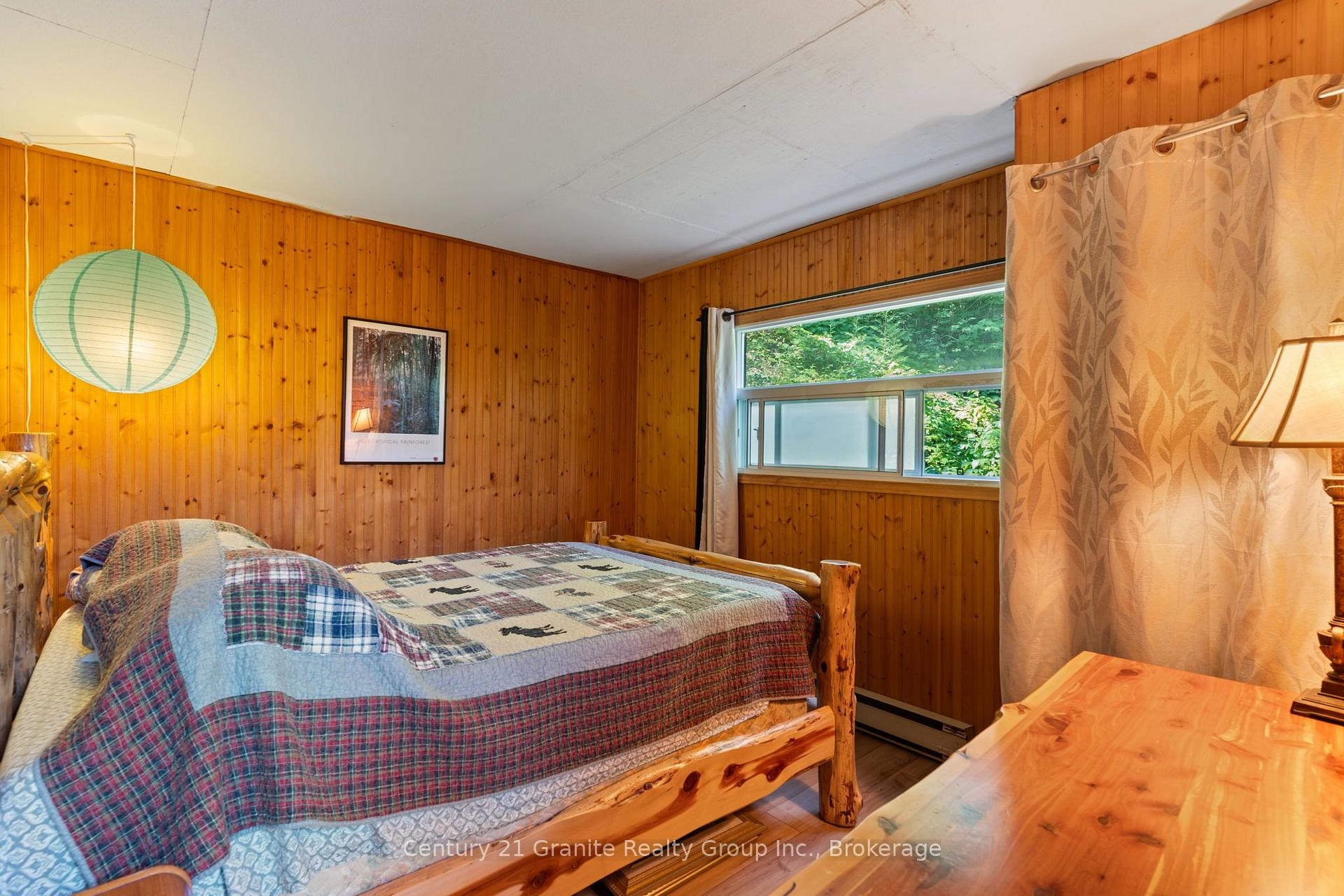 Photo 18 of 1411 Tock Lane, Algonquin Highlands, McClintock — HOMEH