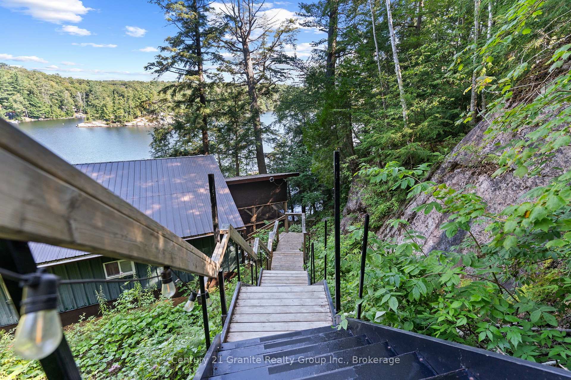 Photo 21 of 1411 Tock Lane, Algonquin Highlands, McClintock — HOMEH