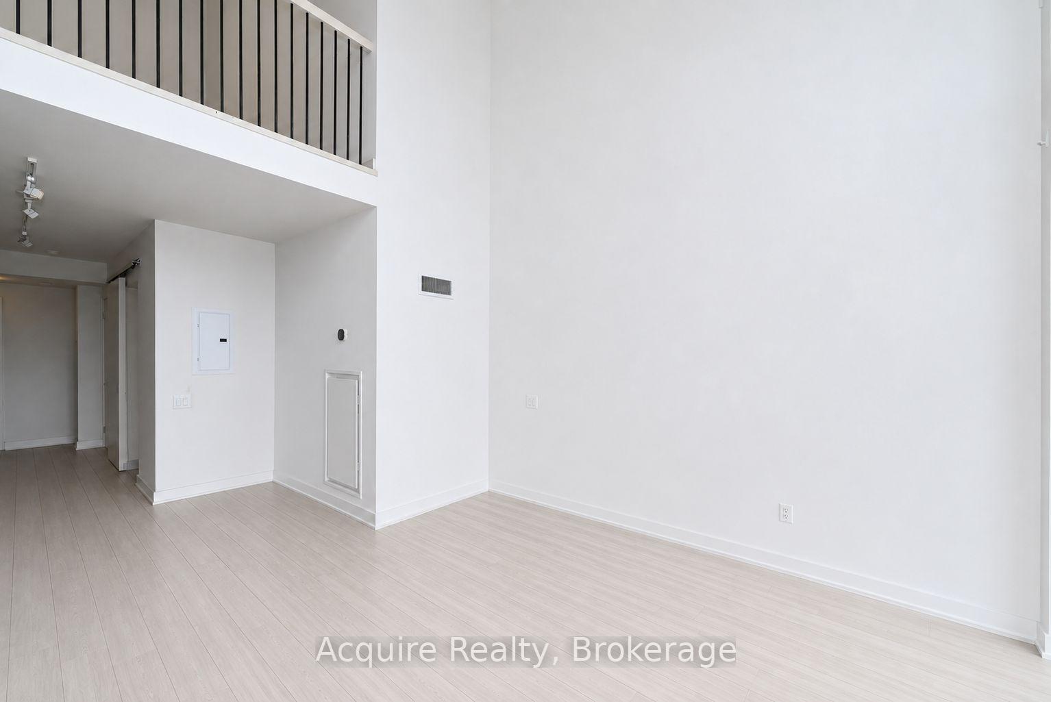Photo 4 of Unit 413, 5 Hanna Avenue, Toronto, Niagara — HOMEH
