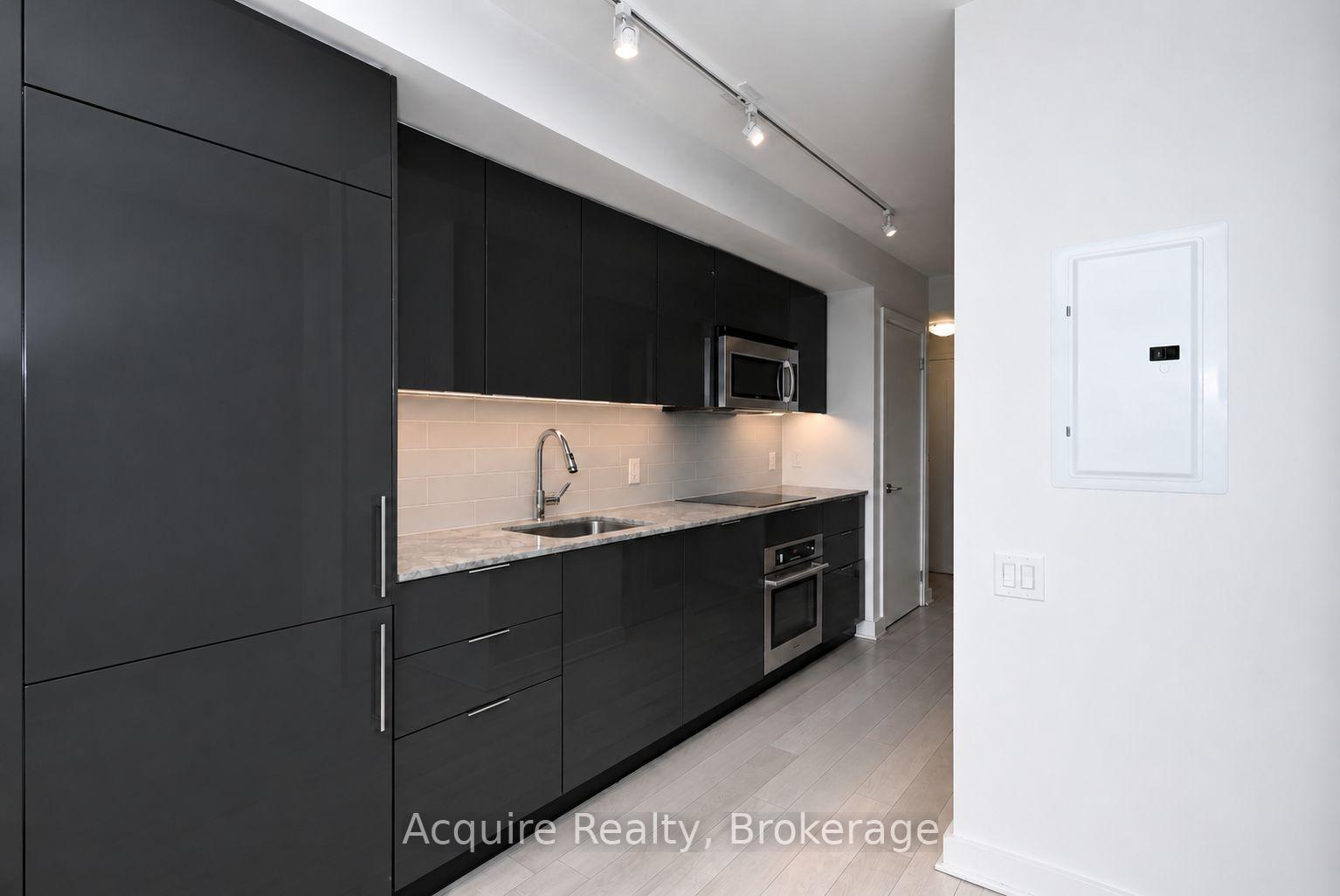 Photo 6 of Unit 413, 5 Hanna Avenue, Toronto, Niagara — HOMEH