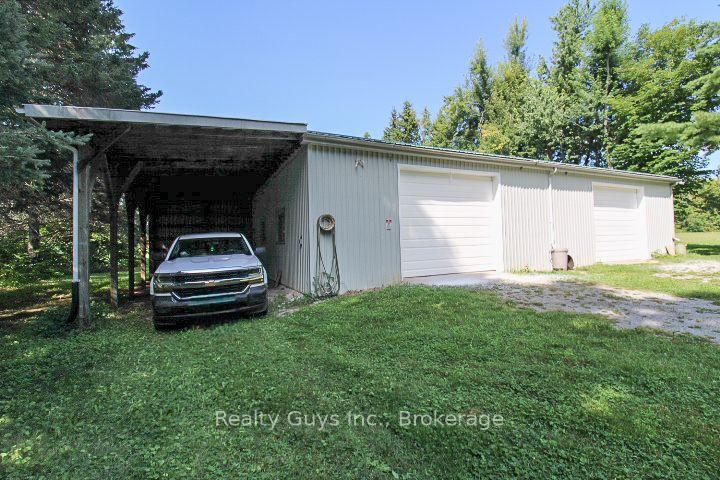 Photo 13 of 2356 Deer Bay Road, Selwyn — HOMEH
