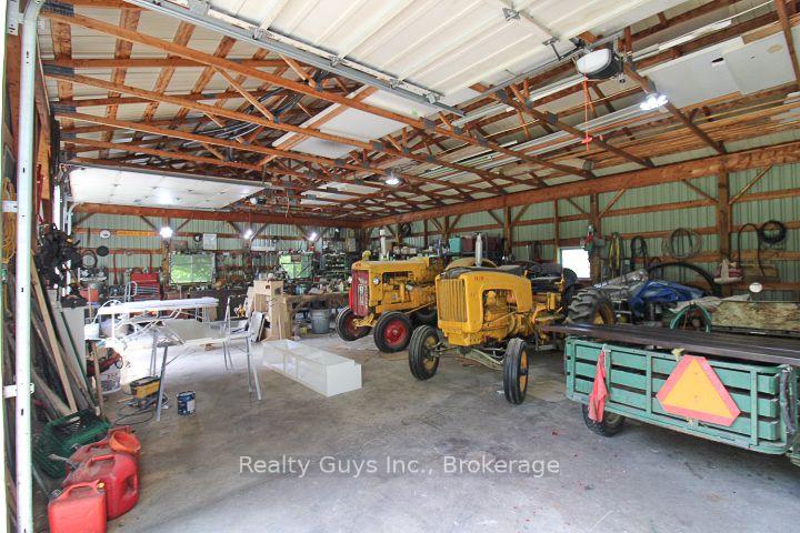 Photo 16 of 2356 Deer Bay Road, Selwyn — HOMEH