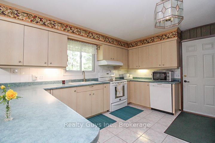 Photo 30 of 2356 Deer Bay Road, Selwyn — HOMEH