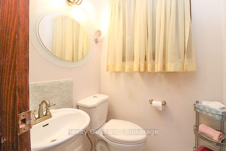 Photo 40 of 2356 Deer Bay Road, Selwyn — HOMEH