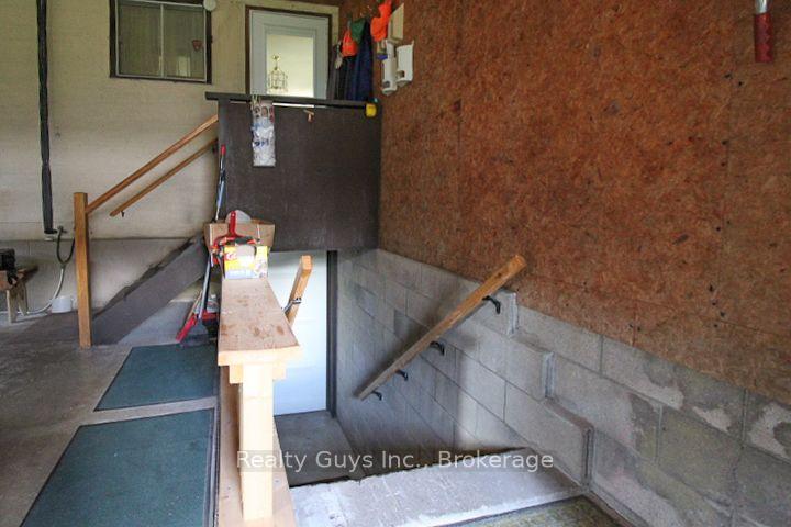 Photo 42 of 2356 Deer Bay Road, Selwyn — HOMEH