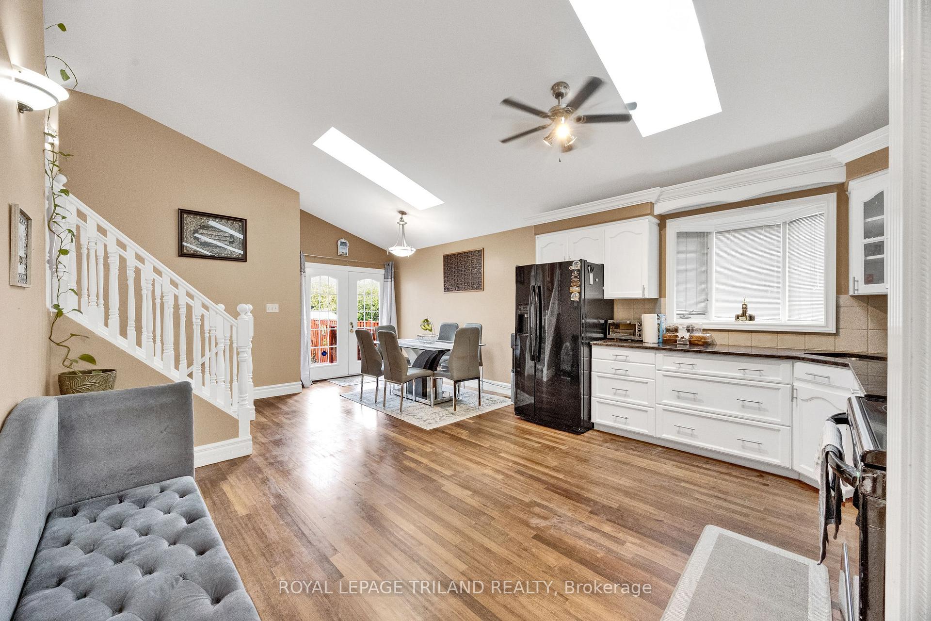 Photo 11 of 78 Loggers Grove, London, East P — HOMEH