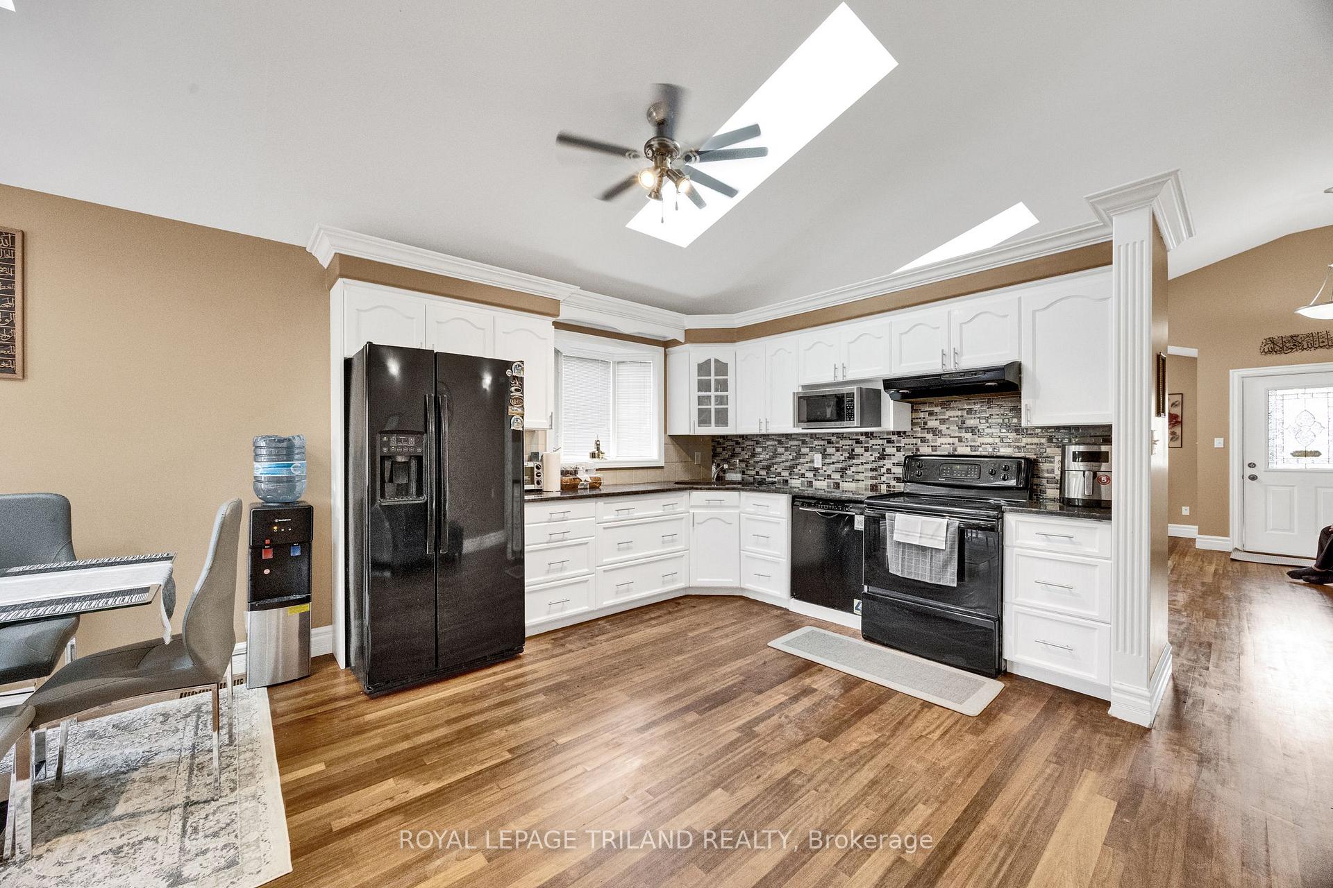 Photo 12 of 78 Loggers Grove, London, East P — HOMEH
