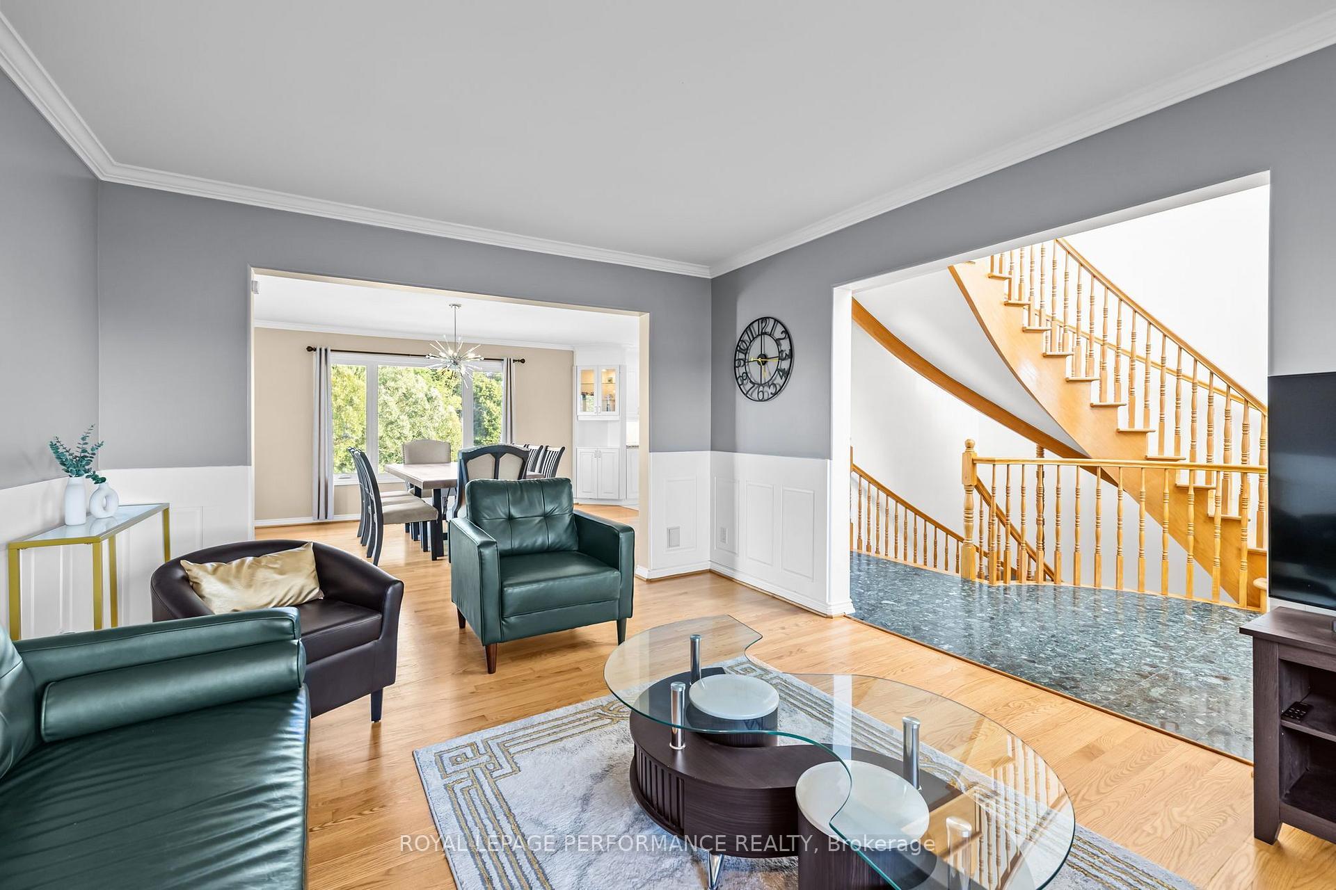 Photo 13 of 1436 Notre Dame Street, Russell, Russell Twp — HOMEH