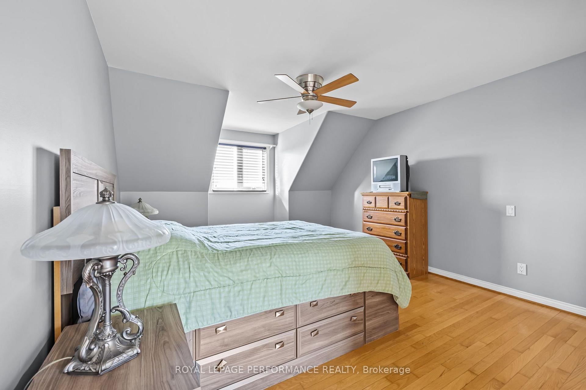 Photo 26 of 1436 Notre Dame Street, Russell, Russell Twp — HOMEH