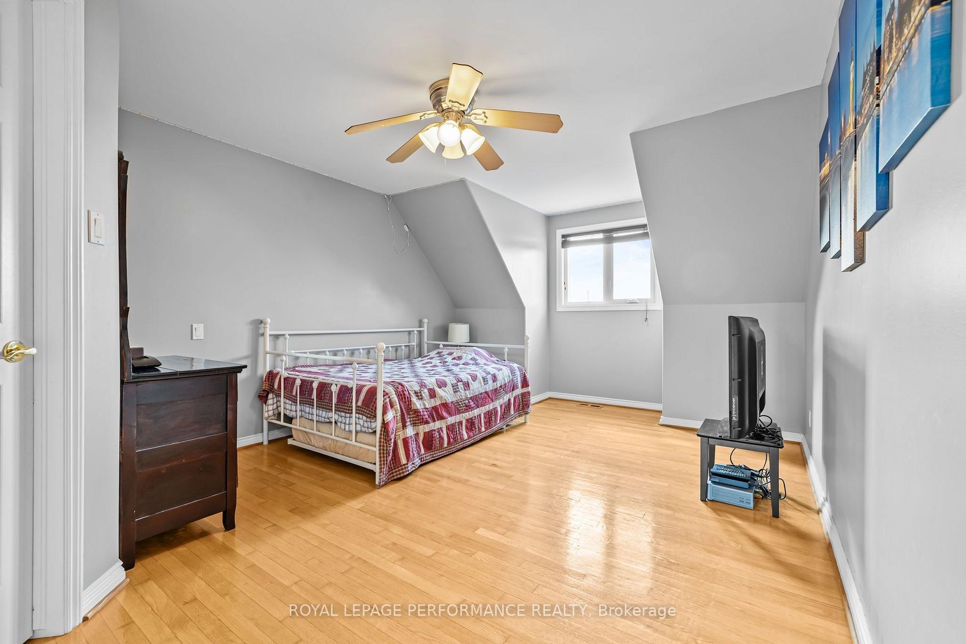 Photo 27 of 1436 Notre Dame Street, Russell, Russell Twp — HOMEH