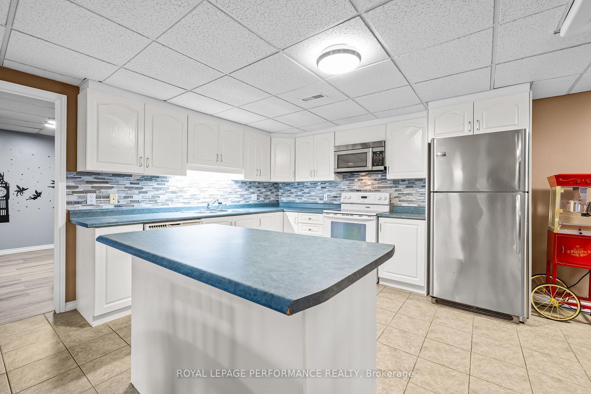 Photo 35 of 1436 Notre Dame Street, Russell, Russell Twp — HOMEH
