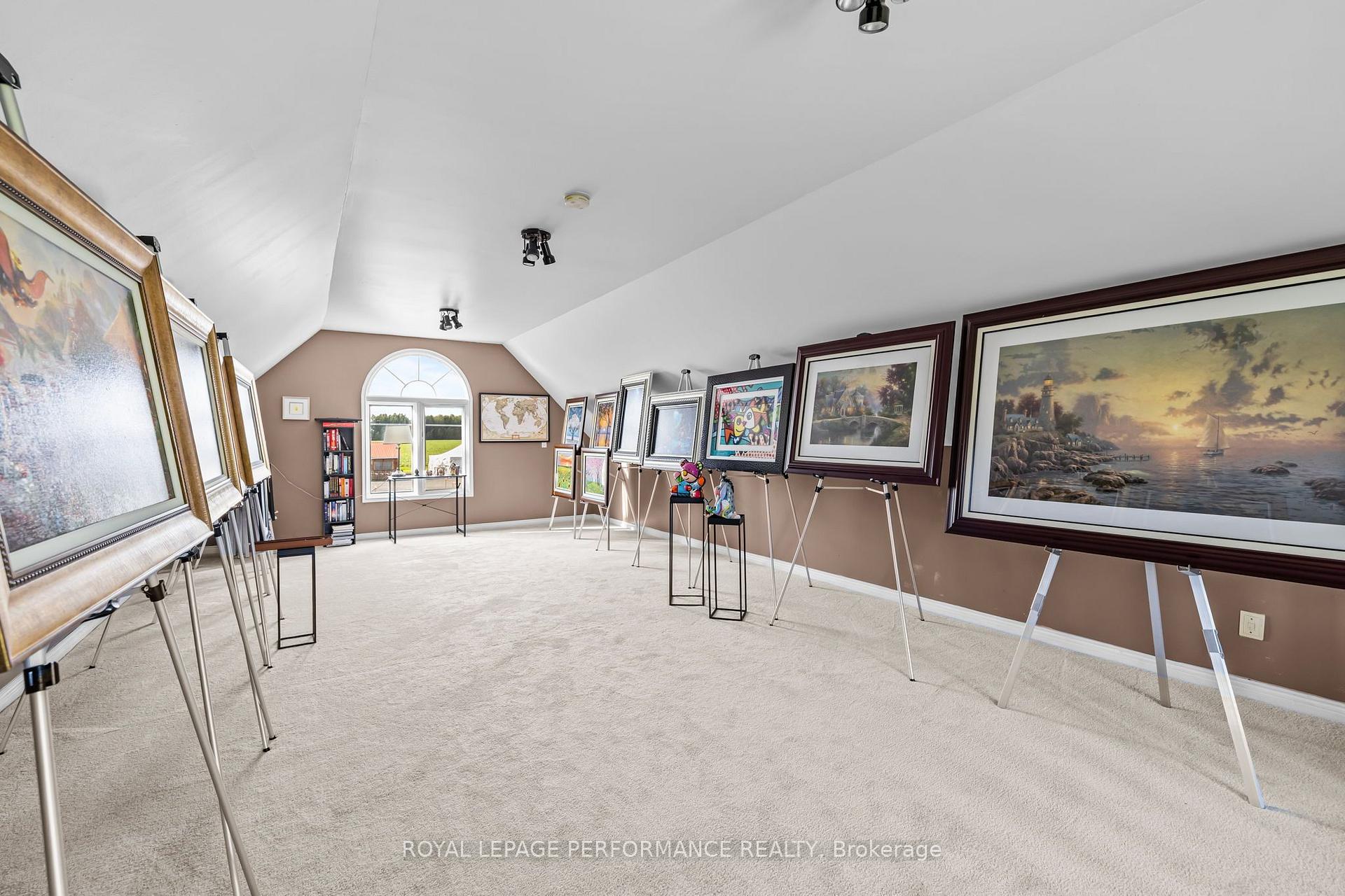 Photo 40 of 1436 Notre Dame Street, Russell, Russell Twp — HOMEH