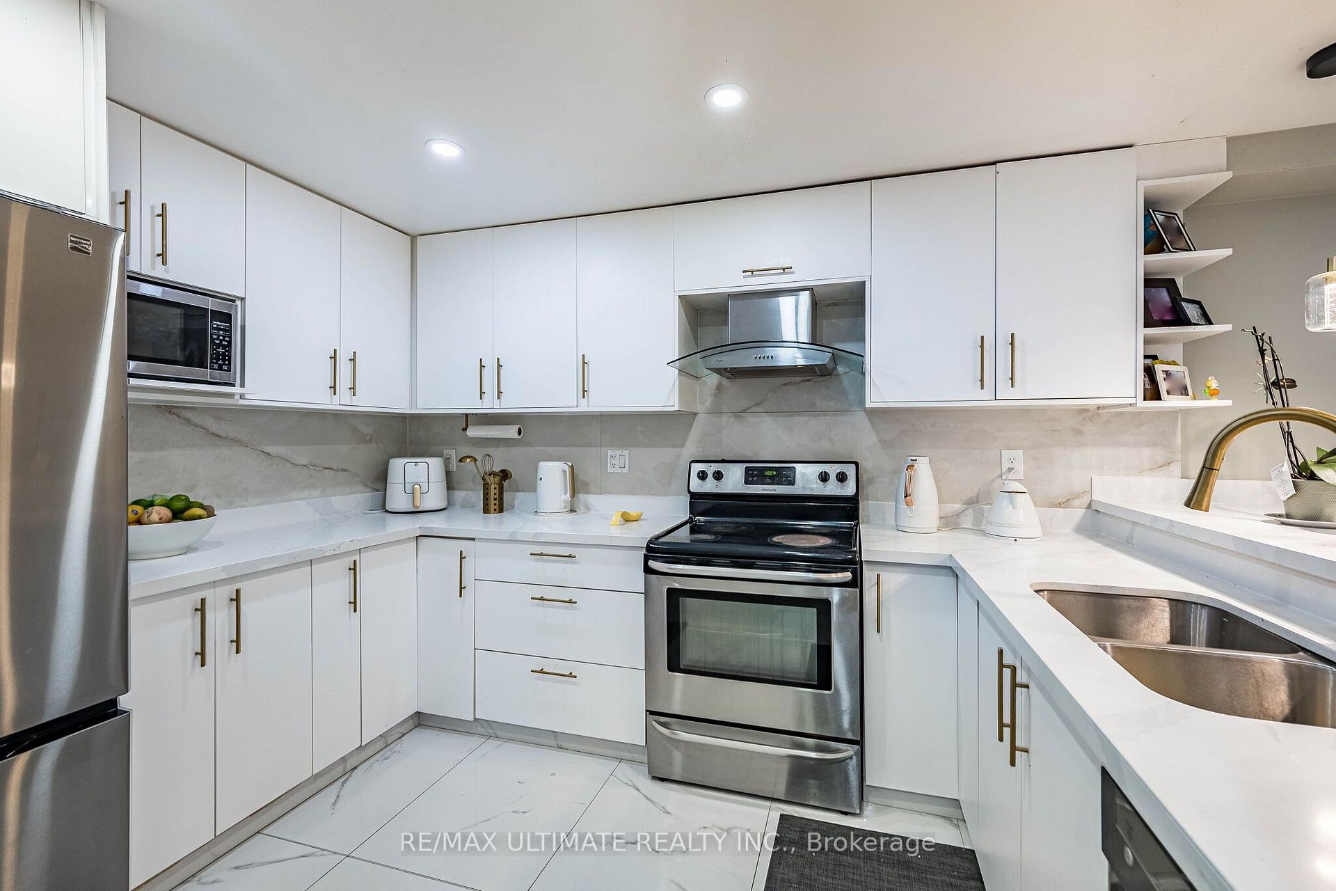 Photo 15 of Unit 208, 238 Albion Road, Etobicoke, Elms-Old Rexdale — HOMEH