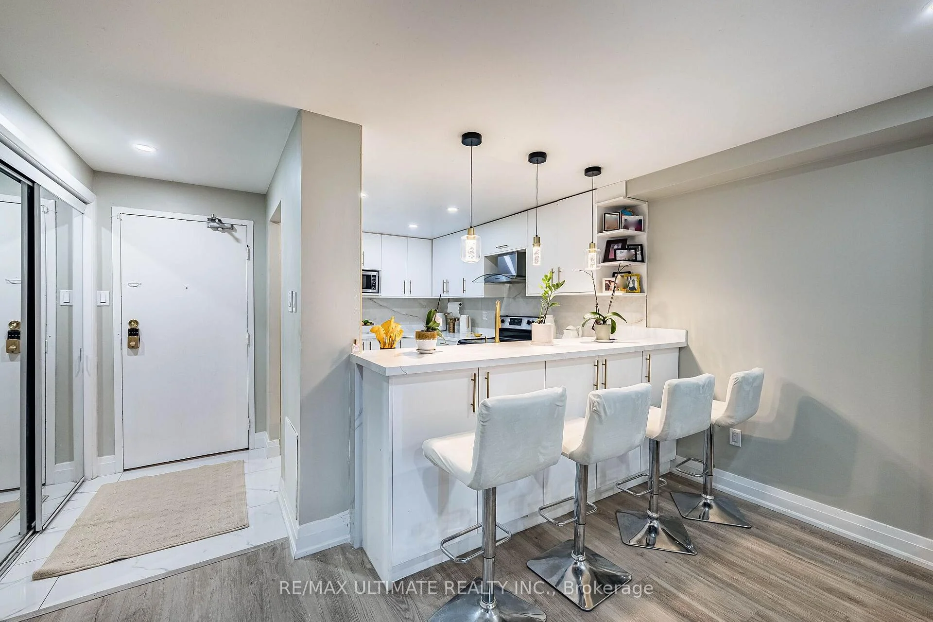 Photo 8 of Unit 208, 238 Albion Road, Etobicoke, Elms-Old Rexdale — HOMEH