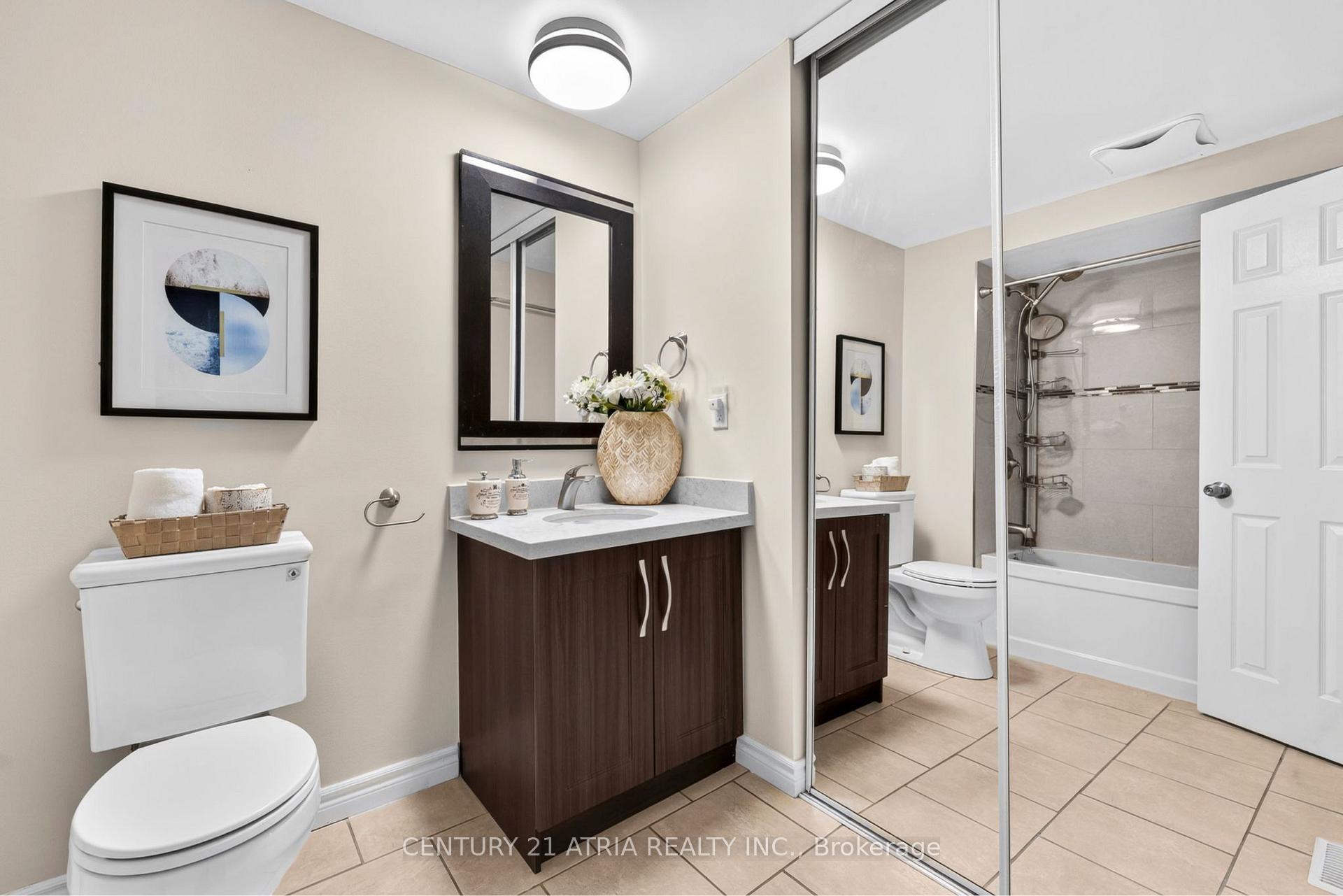 Photo 11 of 22 Ketchum Crescent, Markham, Middlefield — HOMEH