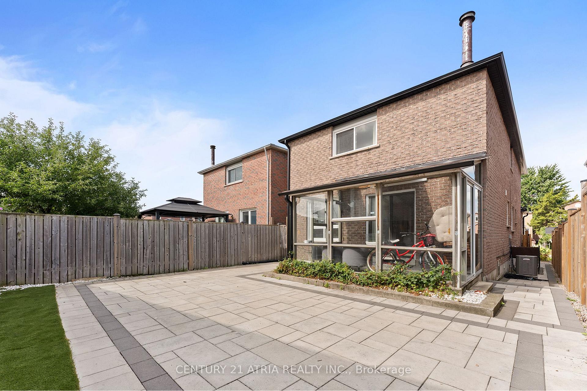 Photo 25 of 22 Ketchum Crescent, Markham, Middlefield — HOMEH