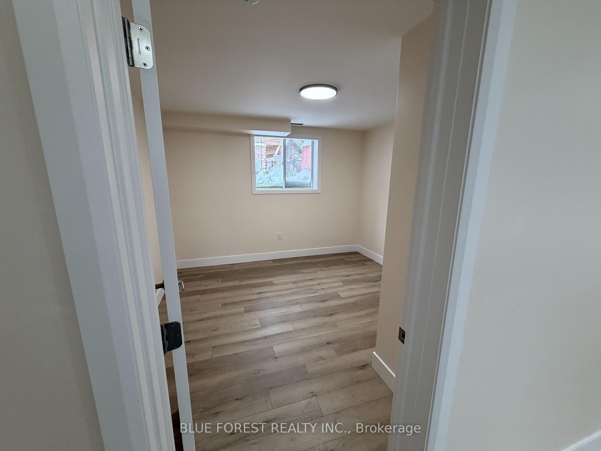 Photo 6 of 370 Jonathan Street, London, South J — HOMEH