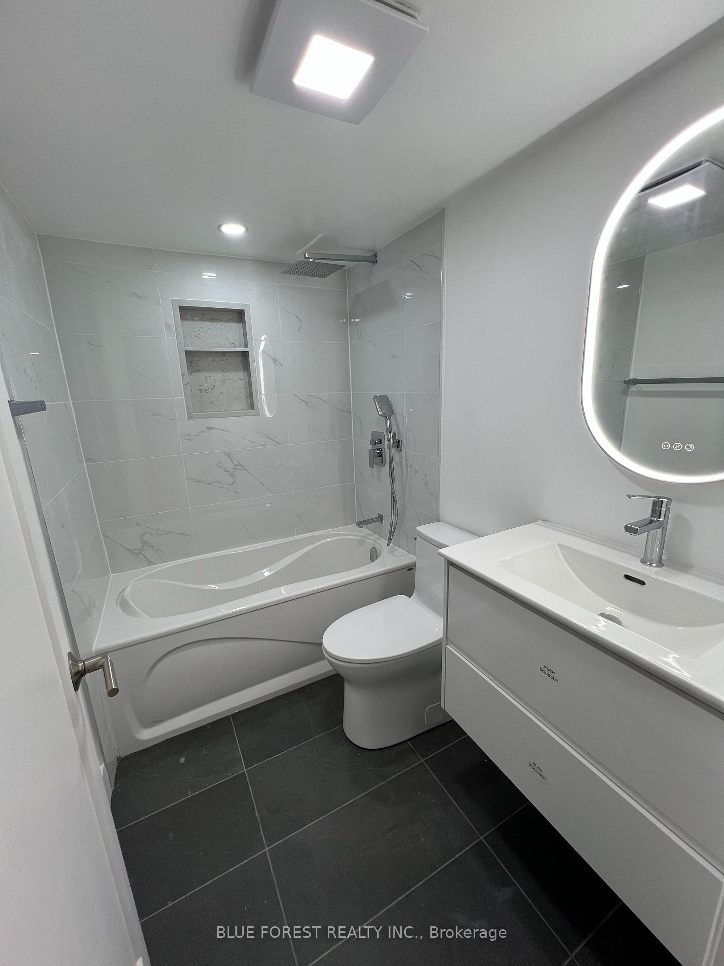 Photo 11 of 370 Jonathan Street, London, South J — HOMEH