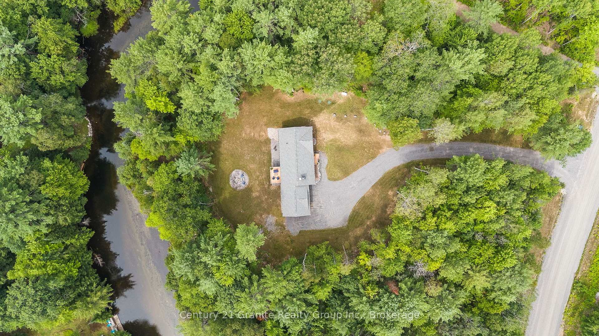 Photo 5 of 1097 Hawk Valley Road, Algonquin Highlands, Stanhope — HOMEH