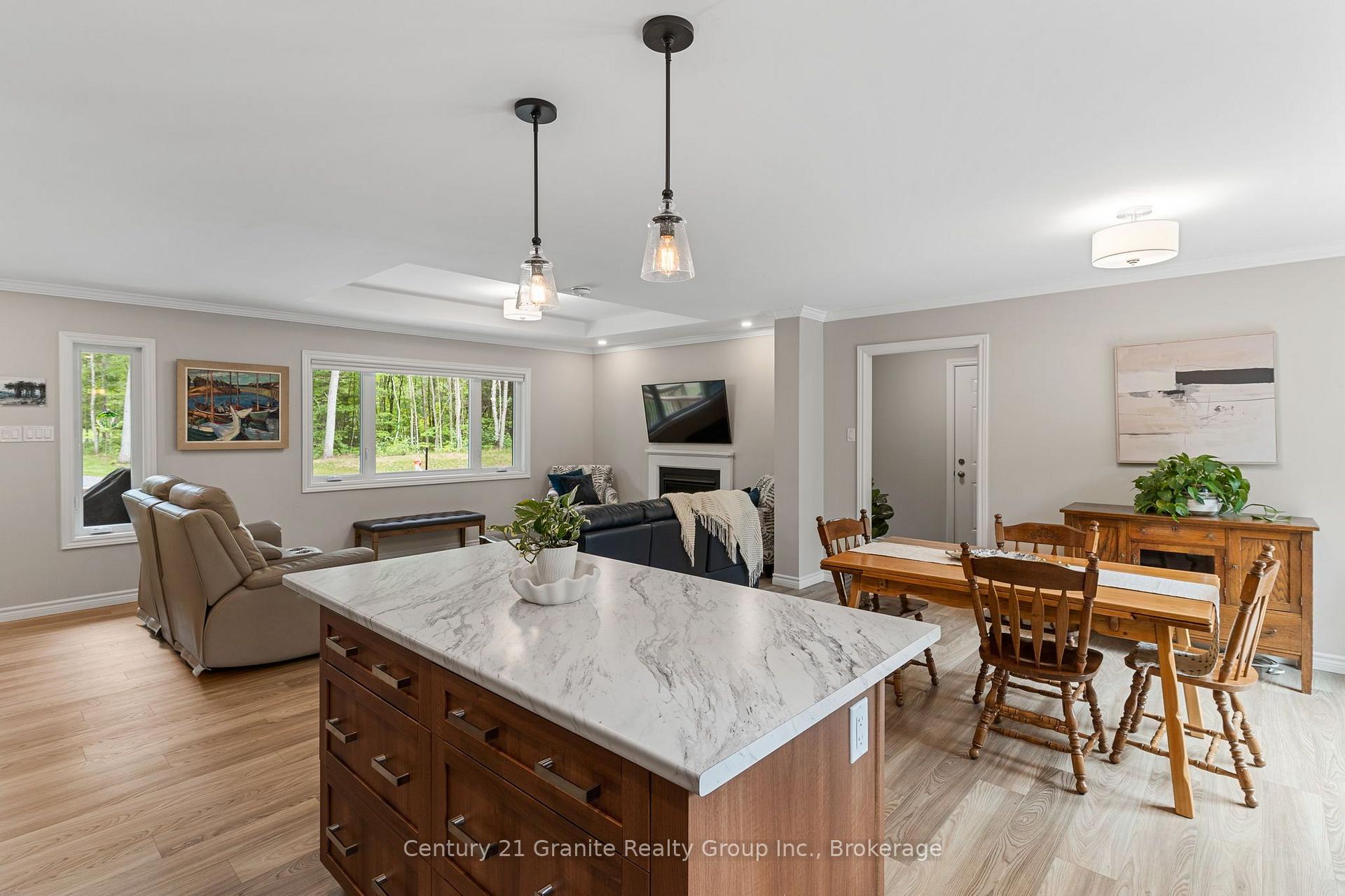 Photo 18 of 1097 Hawk Valley Road, Algonquin Highlands, Stanhope — HOMEH