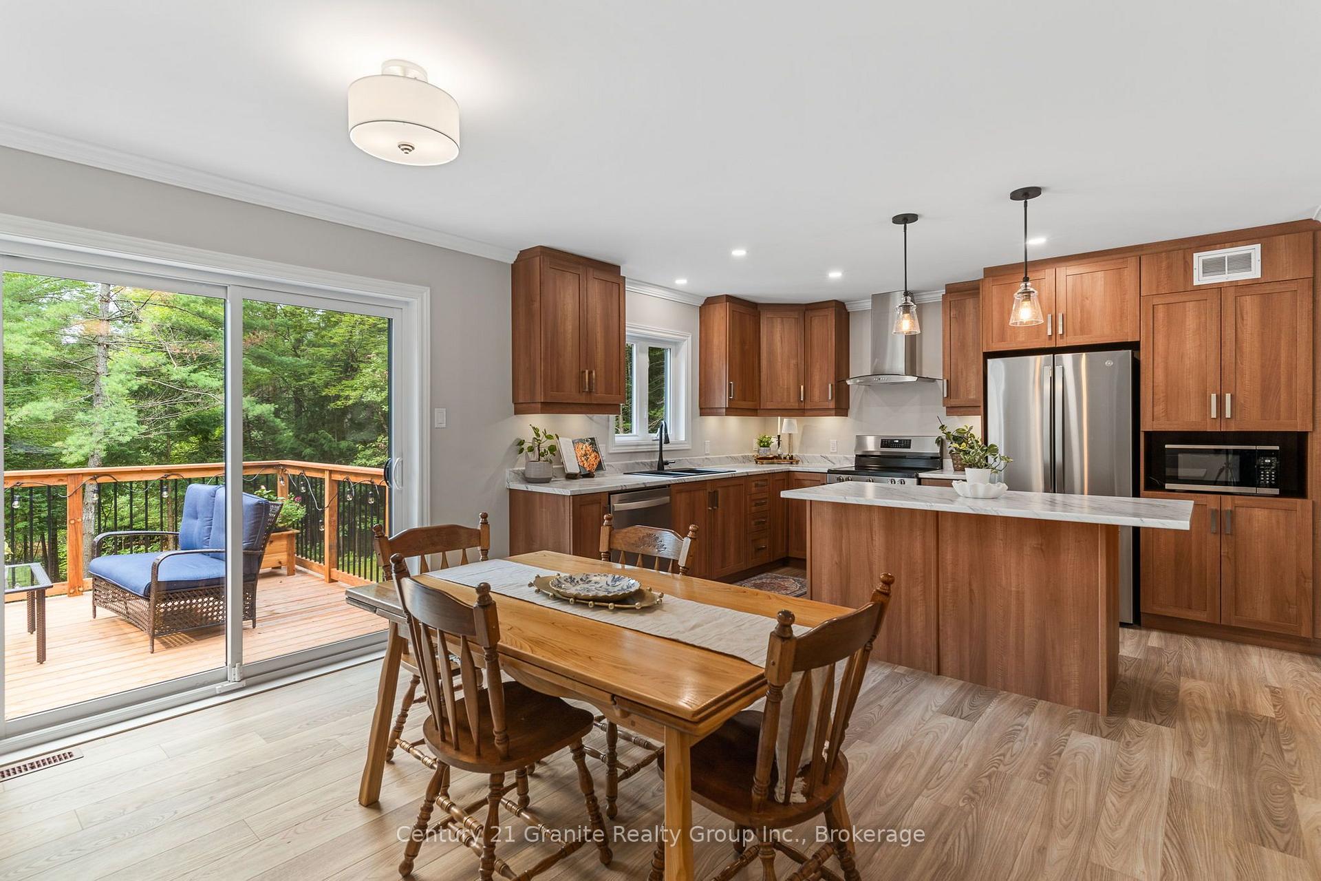 Photo 22 of 1097 Hawk Valley Road, Algonquin Highlands, Stanhope — HOMEH