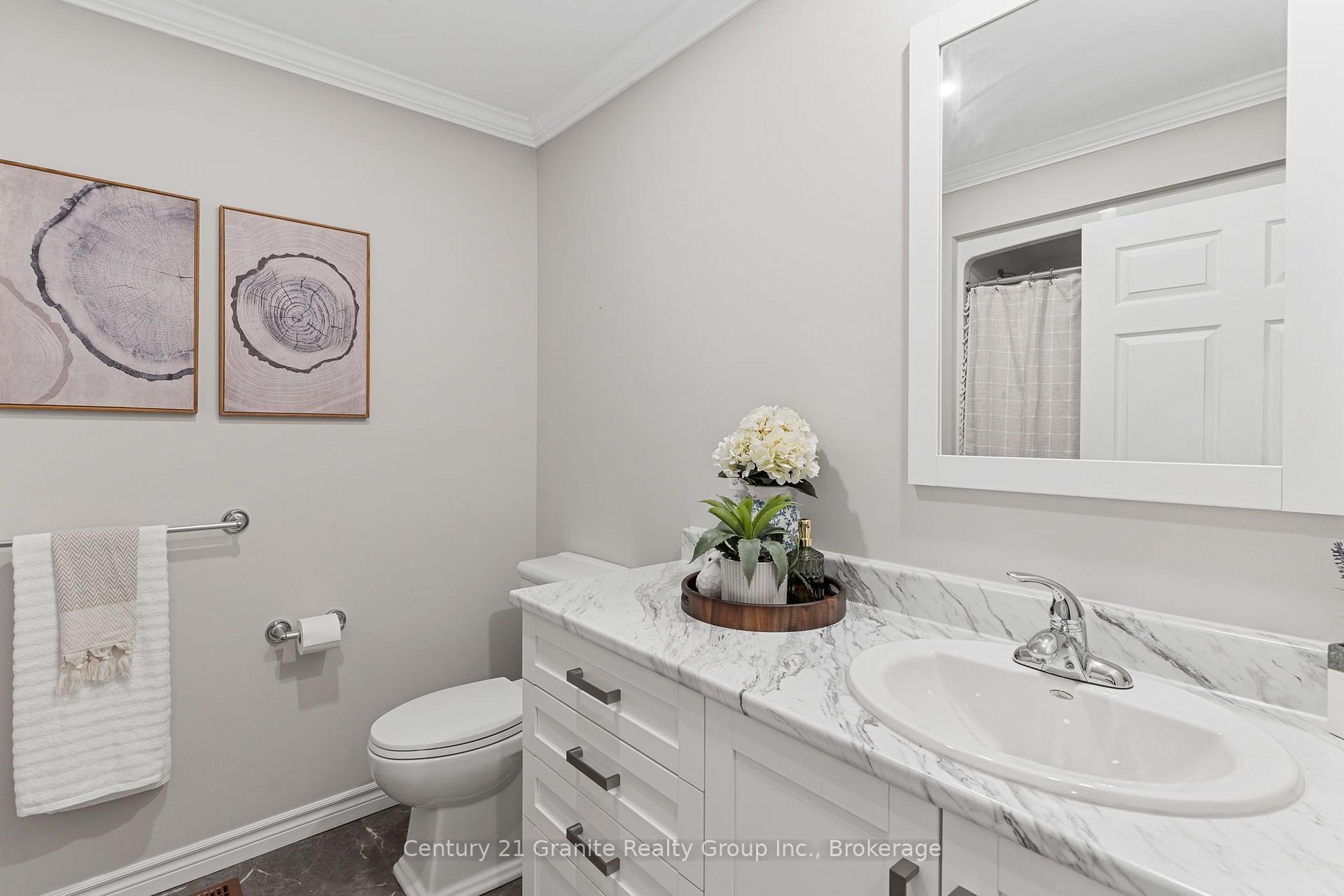 Photo 24 of 1097 Hawk Valley Road, Algonquin Highlands, Stanhope — HOMEH