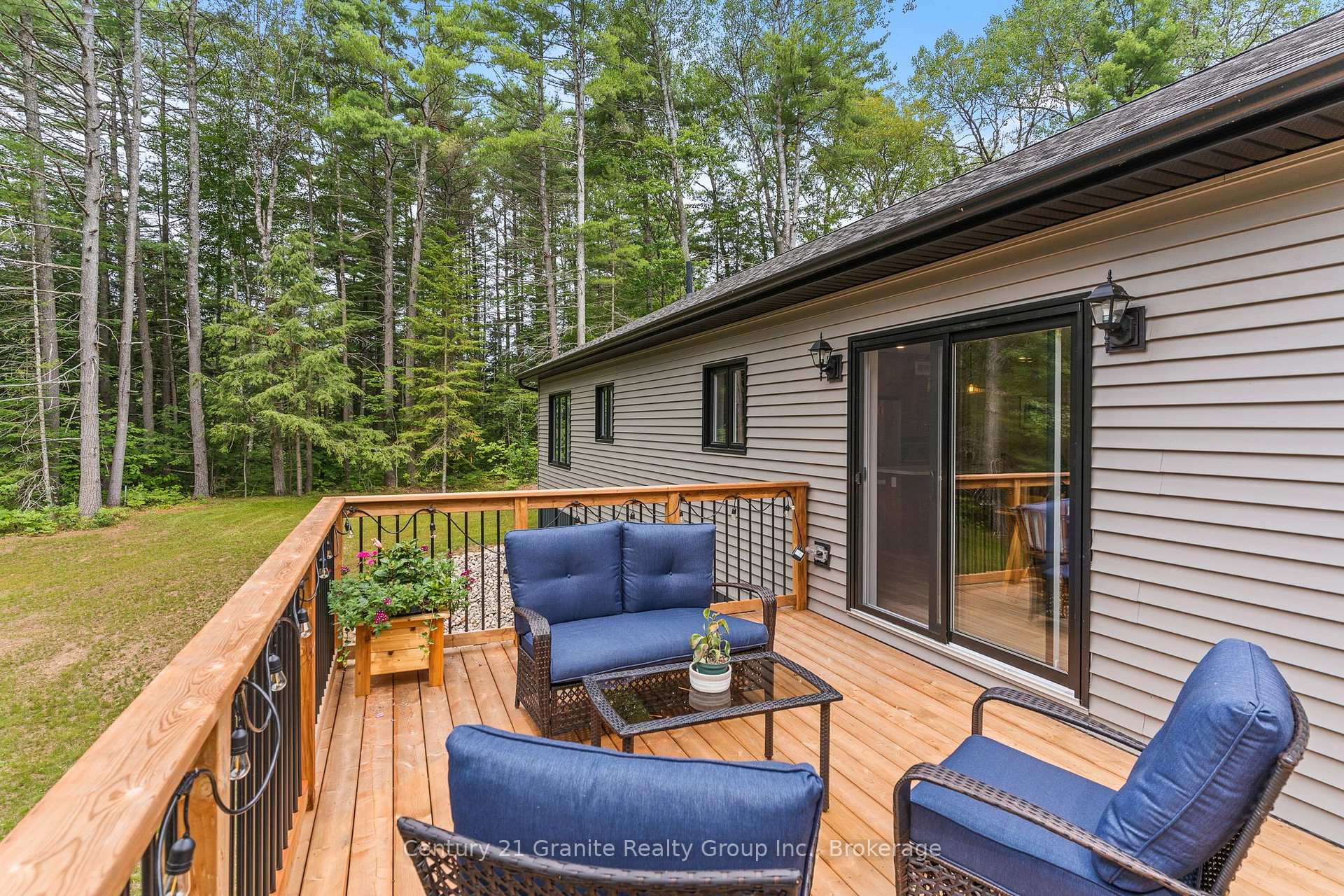 Photo 37 of 1097 Hawk Valley Road, Algonquin Highlands, Stanhope — HOMEH