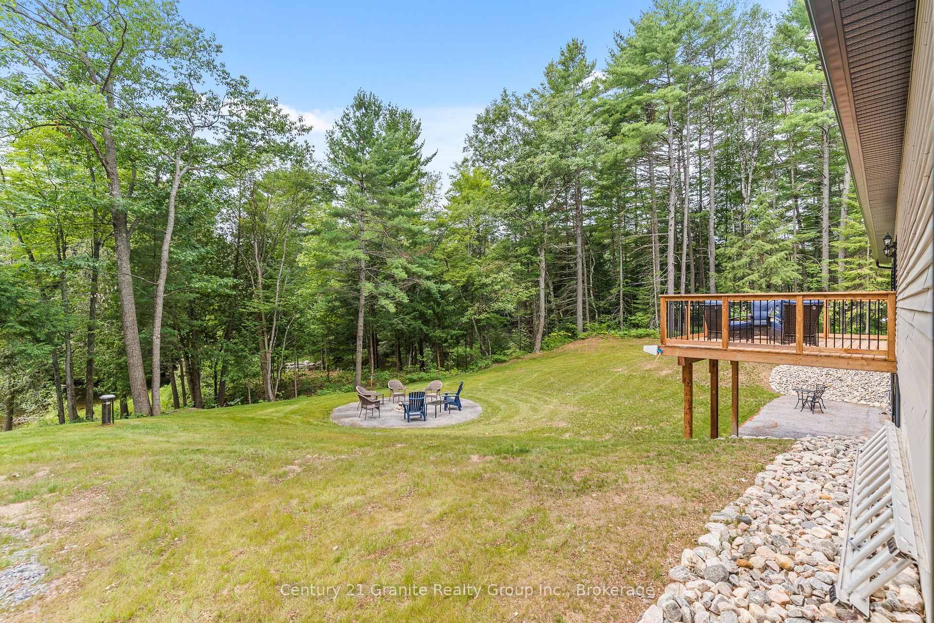 Photo 39 of 1097 Hawk Valley Road, Algonquin Highlands, Stanhope — HOMEH