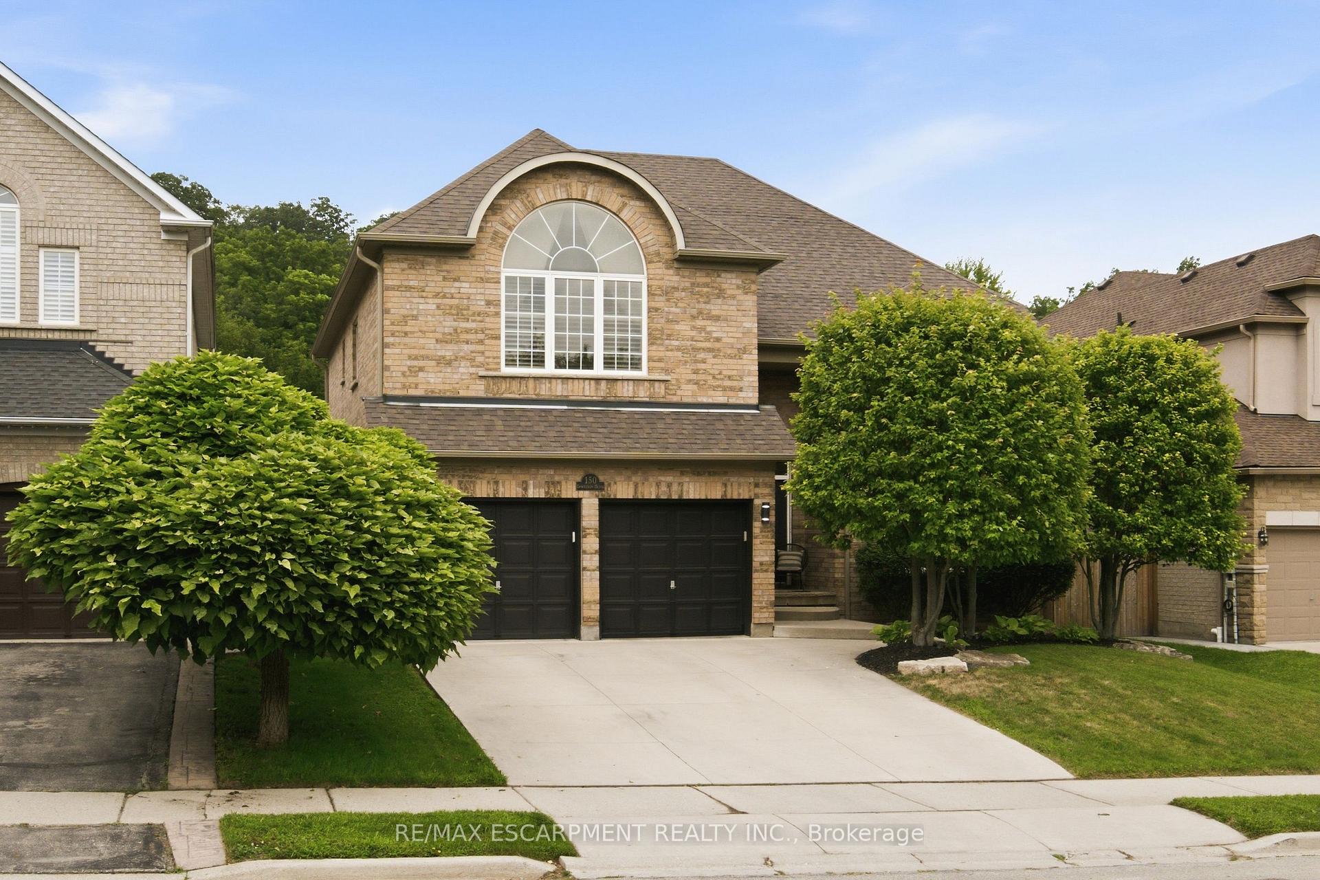 Photo 1 of 150 Davidson Boulevard, Hamilton, Dundas — HOMEH