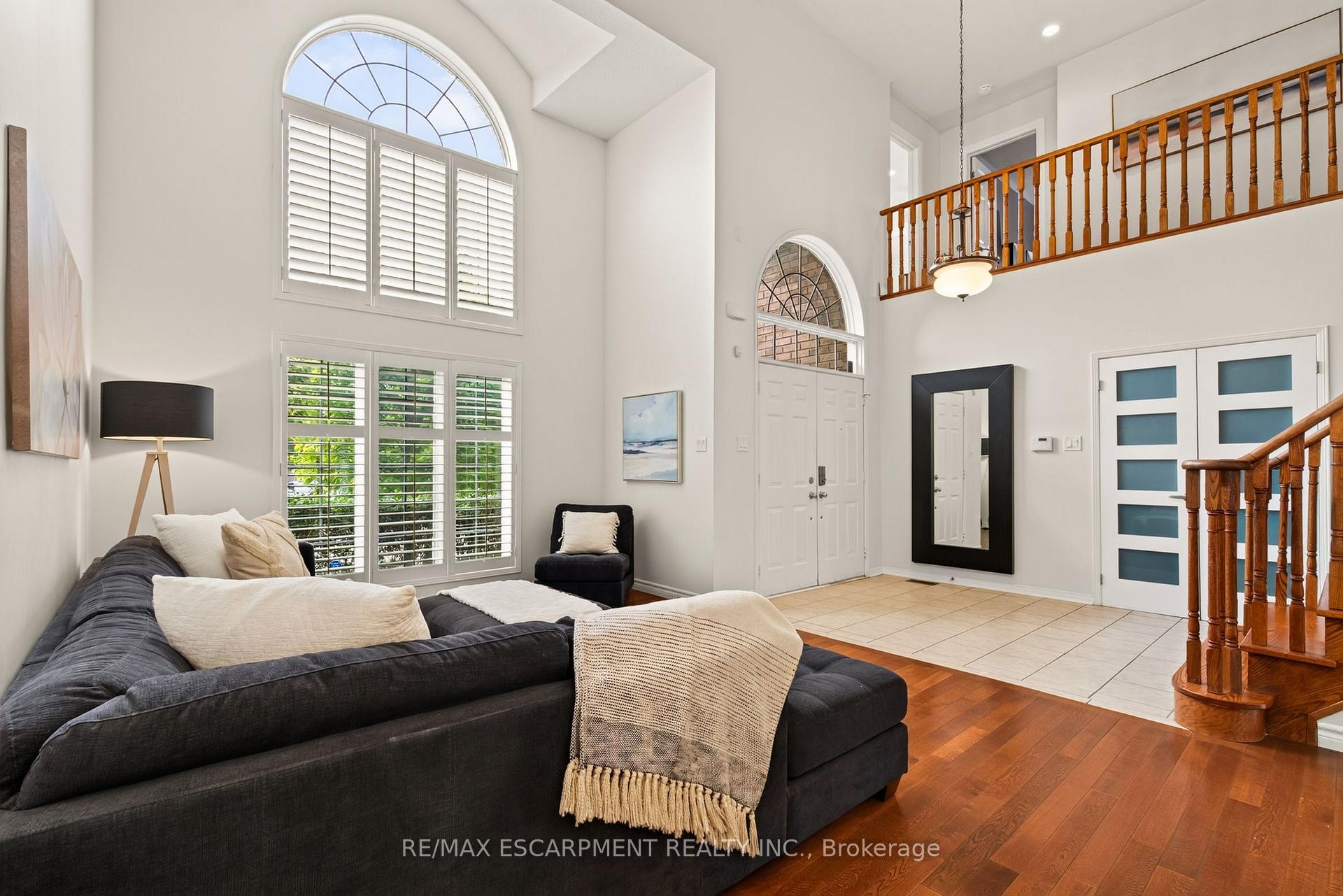 Photo 6 of 150 Davidson Boulevard, Hamilton, Dundas — HOMEH