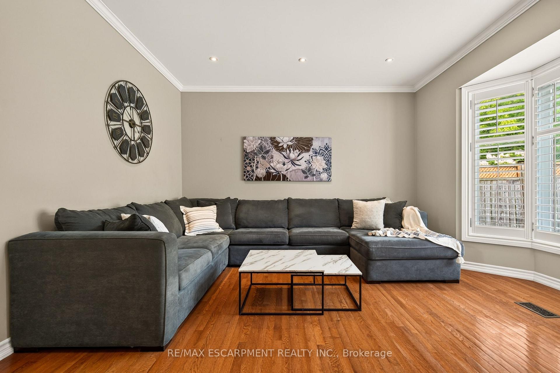 Photo 11 of 150 Davidson Boulevard, Hamilton, Dundas — HOMEH