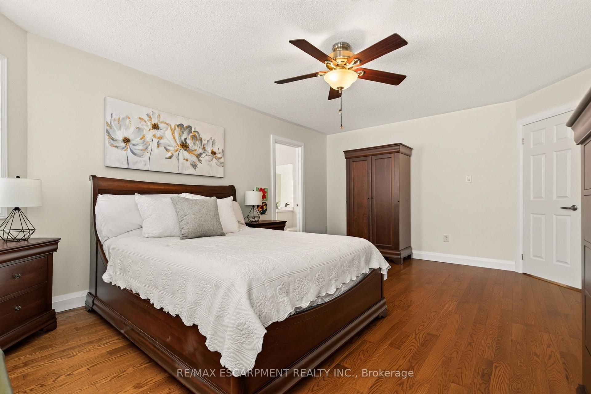 Photo 31 of 150 Davidson Boulevard, Hamilton, Dundas — HOMEH