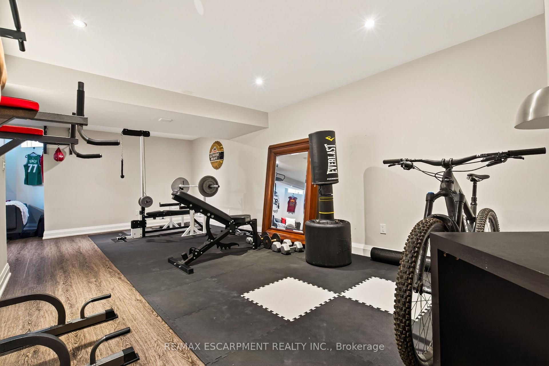 Photo 35 of 150 Davidson Boulevard, Hamilton, Dundas — HOMEH