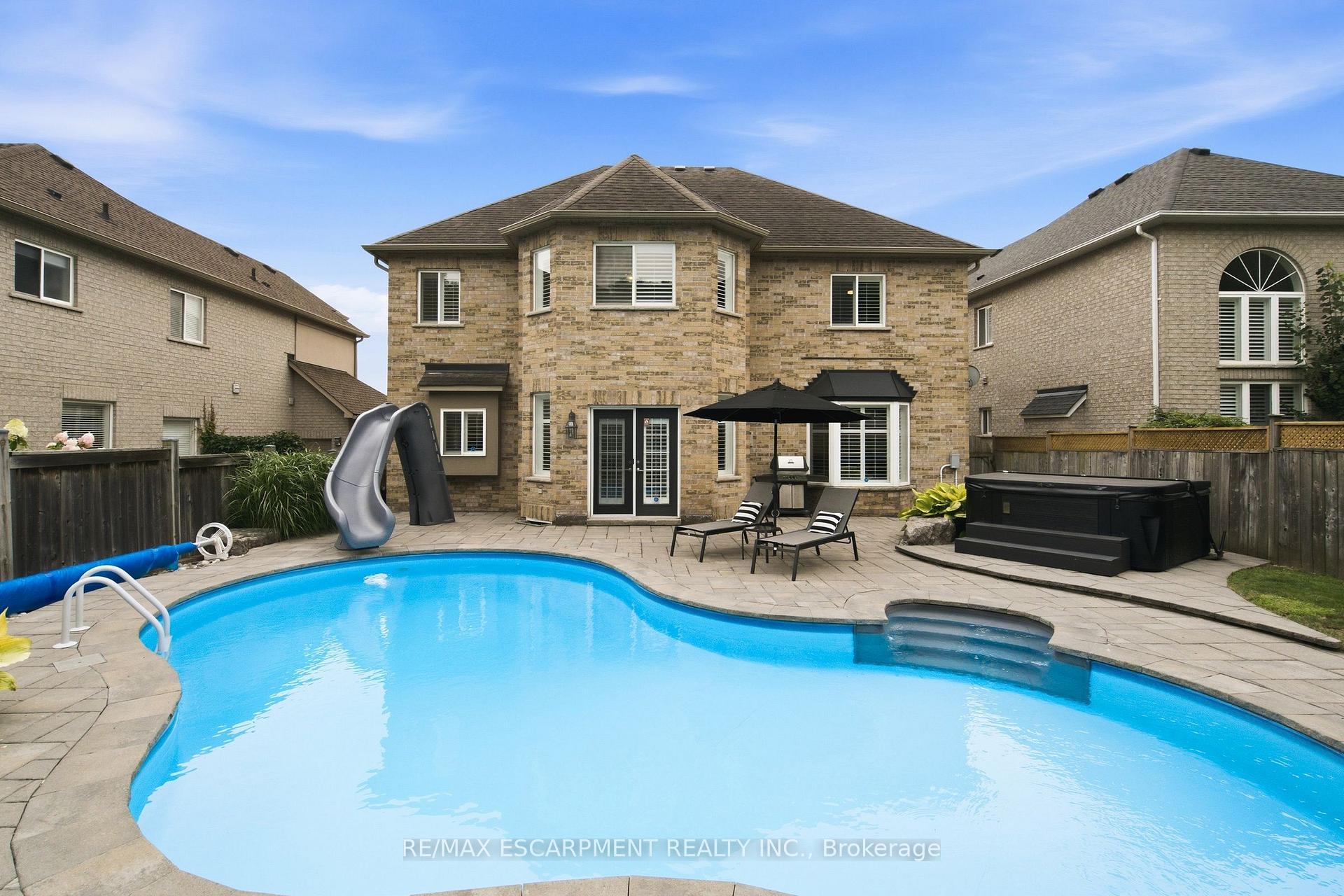 Photo 42 of 150 Davidson Boulevard, Hamilton, Dundas — HOMEH
