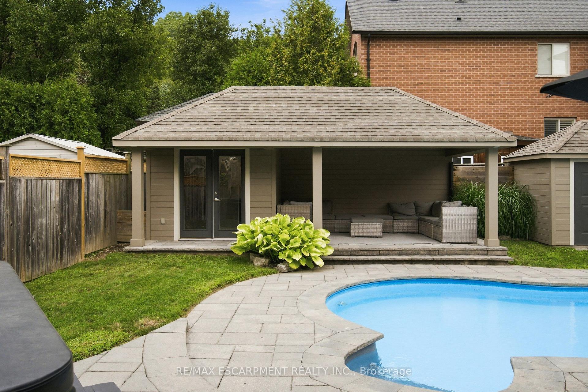 Photo 44 of 150 Davidson Boulevard, Hamilton, Dundas — HOMEH