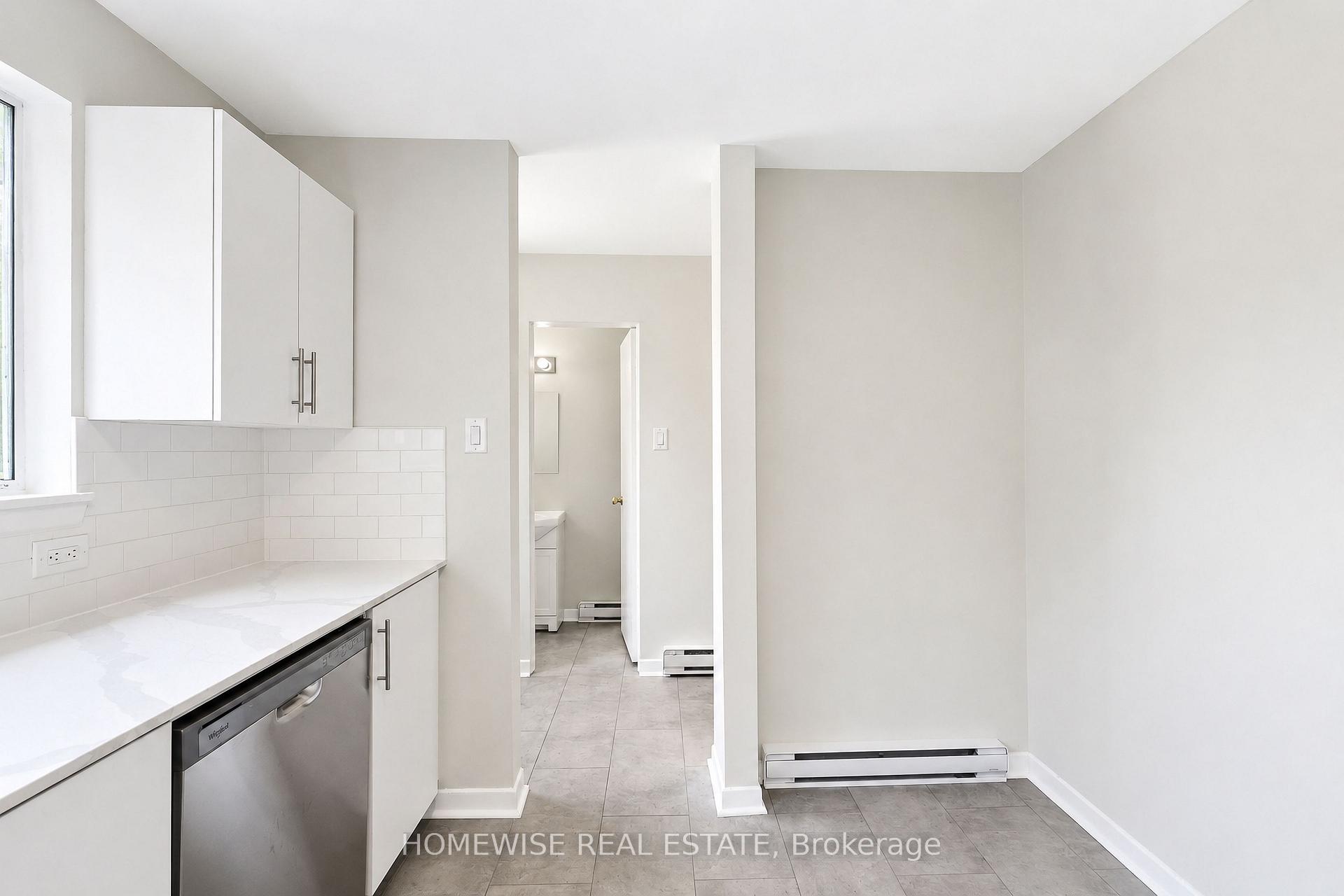 Photo 14 of Unit 33, 1400 Winding Trail, Mississauga, Applewood — HOMEH
