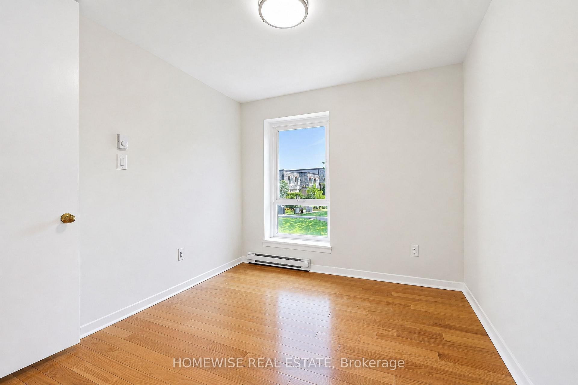 Photo 18 of Unit 33, 1400 Winding Trail, Mississauga, Applewood — HOMEH