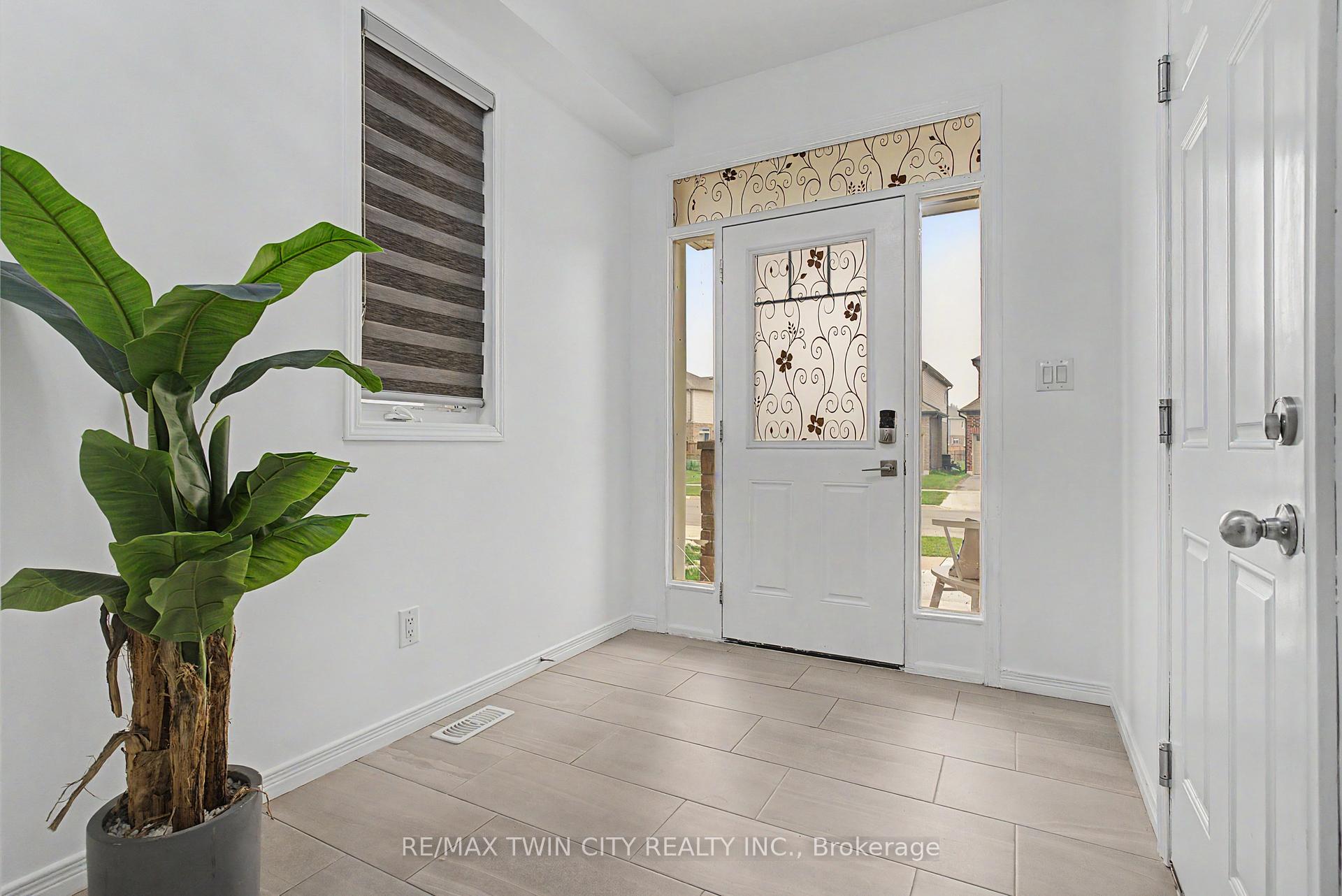 Photo 2 of 79 Beauchamp Drive, Cambridge, Blair Road — HOMEH