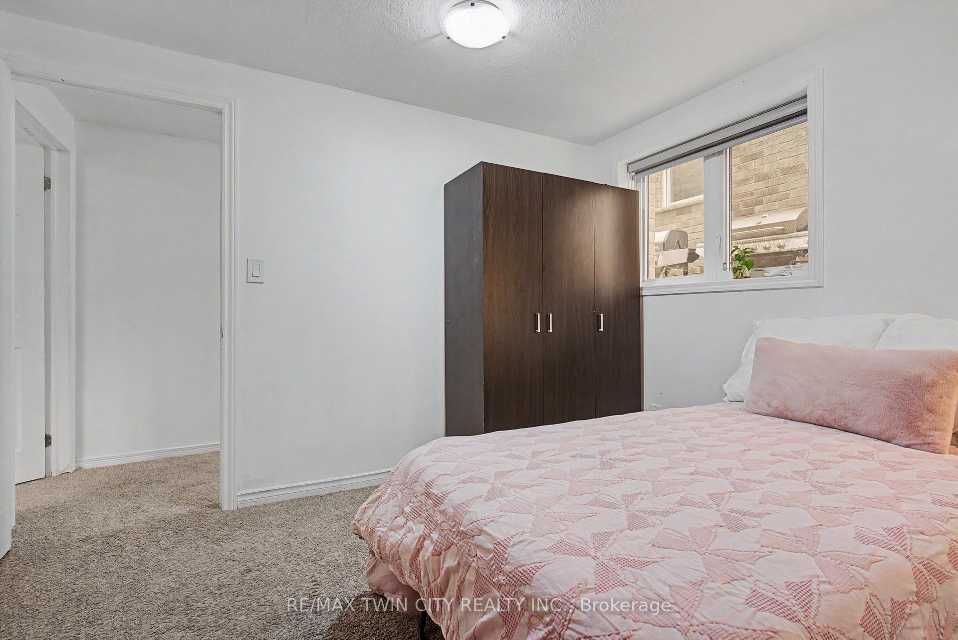 Photo 31 of 79 Beauchamp Drive, Cambridge, Blair Road — HOMEH