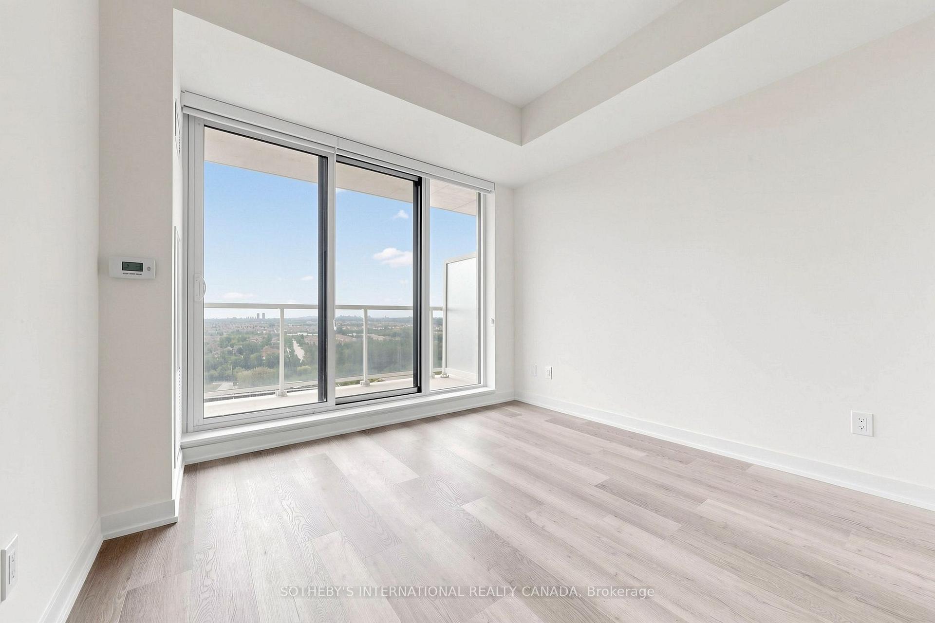 Photo 5 of Unit 1323, 2 David Eyer Road, Richmond Hill, Rural Richmond Hill — HOMEH