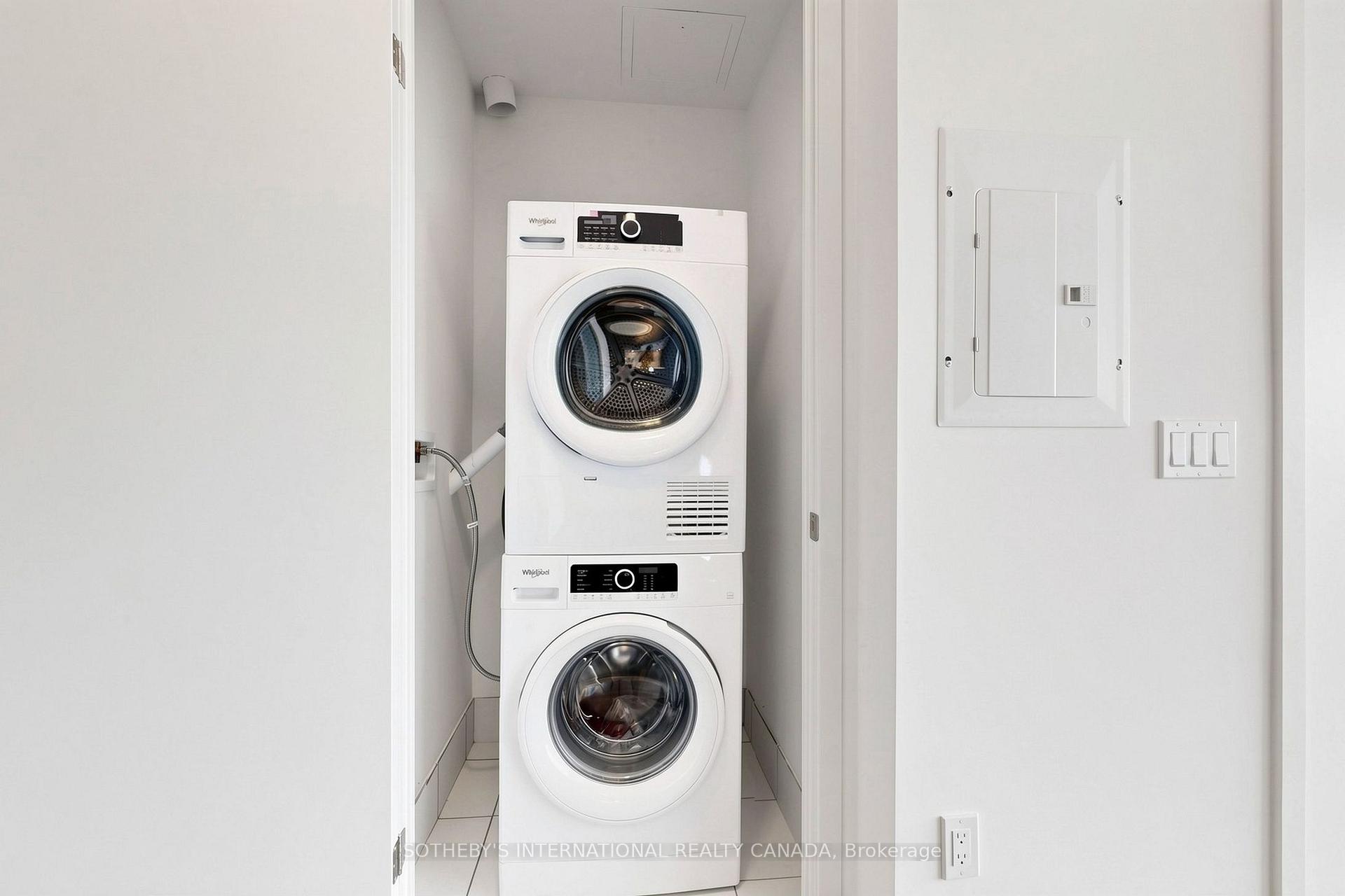 Photo 20 of Unit 1323, 2 David Eyer Road, Richmond Hill, Rural Richmond Hill — HOMEH