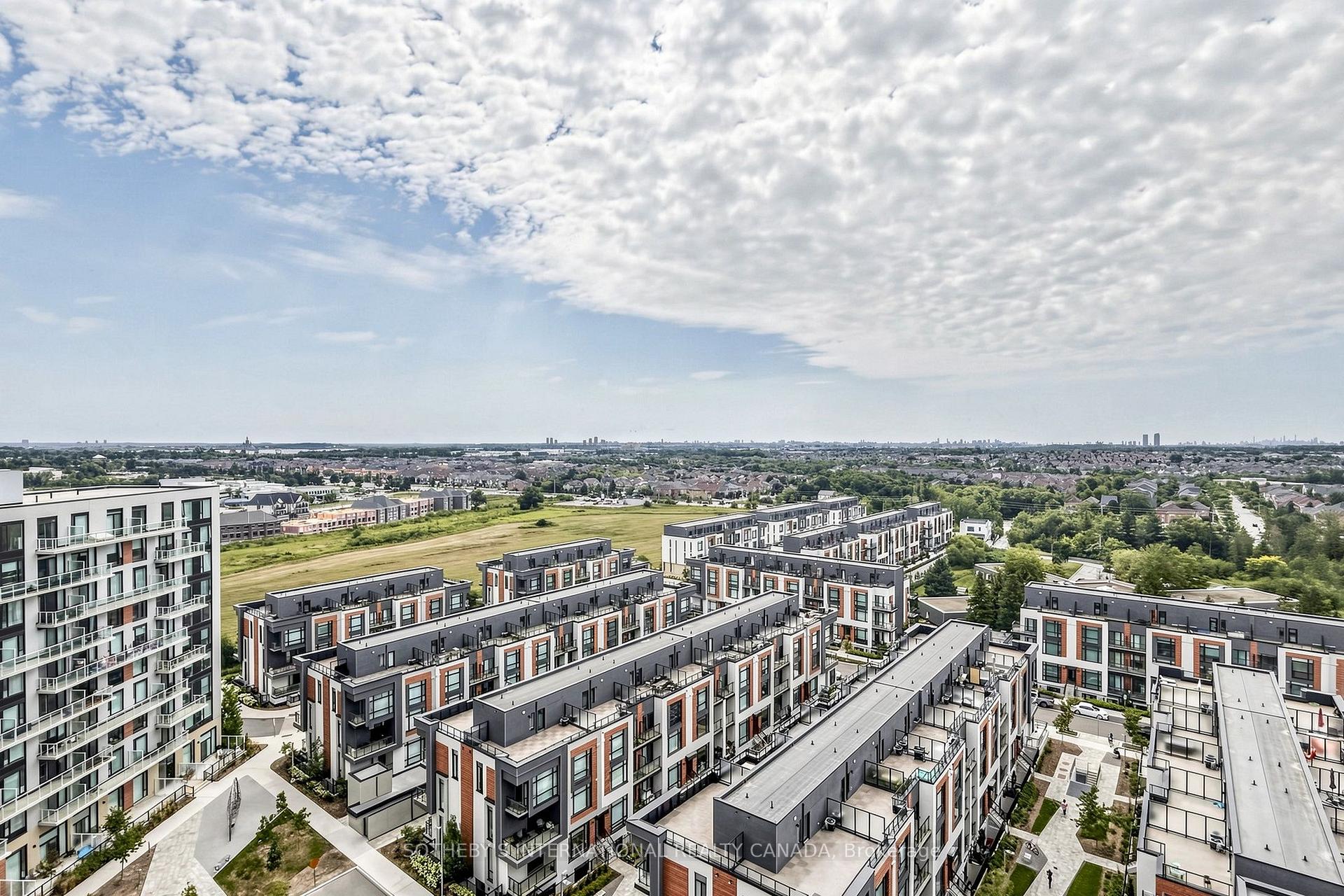 Photo 27 of Unit 1323, 2 David Eyer Road, Richmond Hill, Rural Richmond Hill — HOMEH