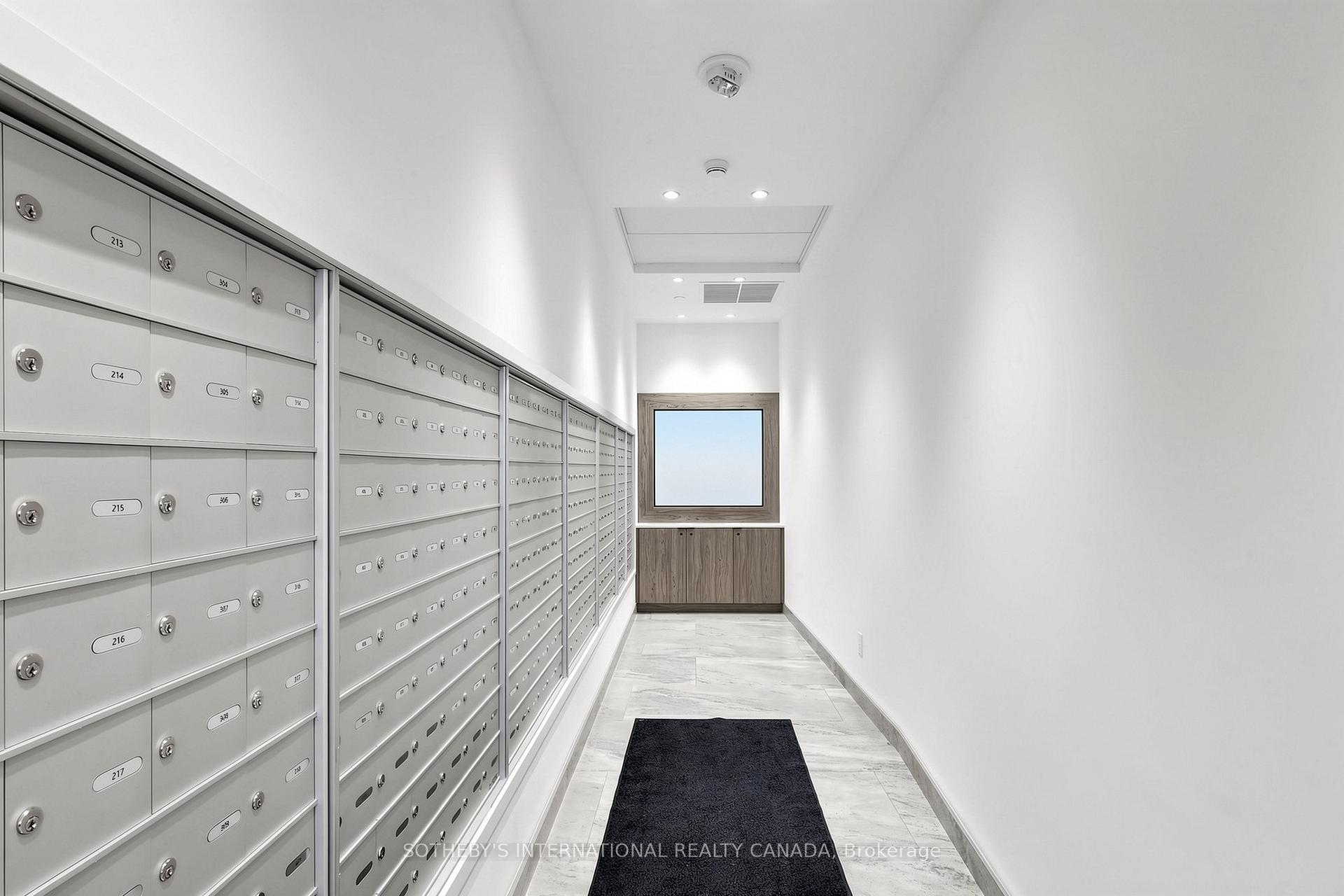 Photo 37 of Unit 1323, 2 David Eyer Road, Richmond Hill, Rural Richmond Hill — HOMEH