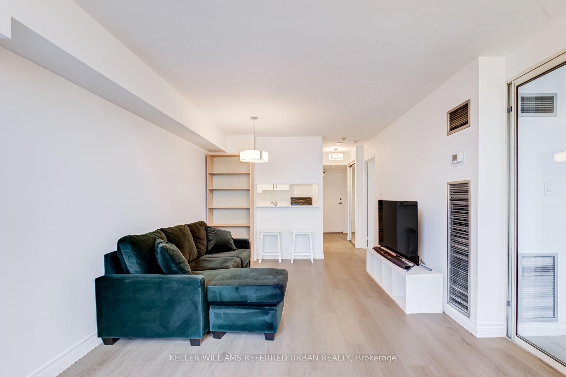 Photo 12 of Unit 2602, 633 Bay Street, Toronto, Bay Street Corridor — HOMEH