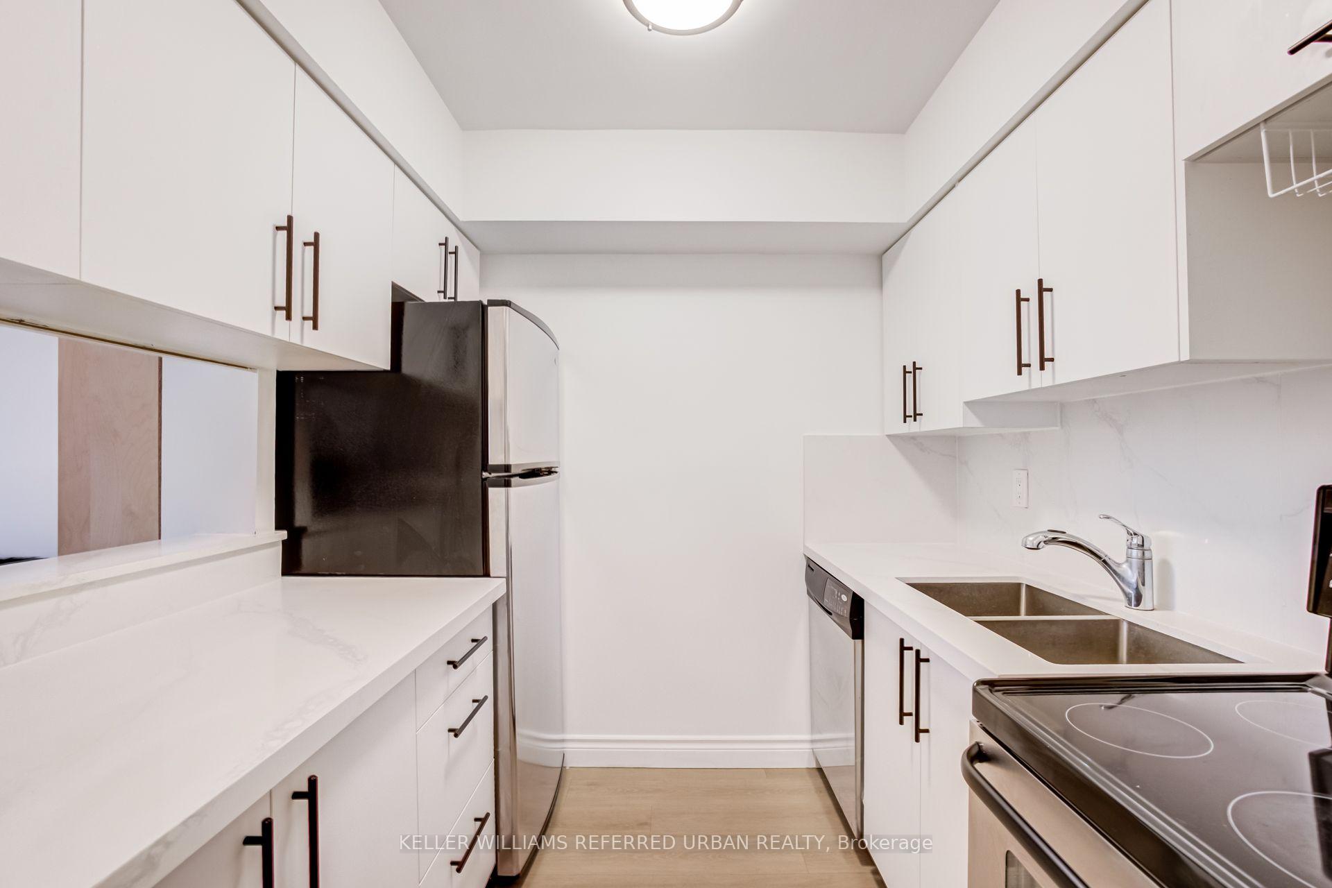Photo 15 of Unit 2602, 633 Bay Street, Toronto, Bay Street Corridor — HOMEH